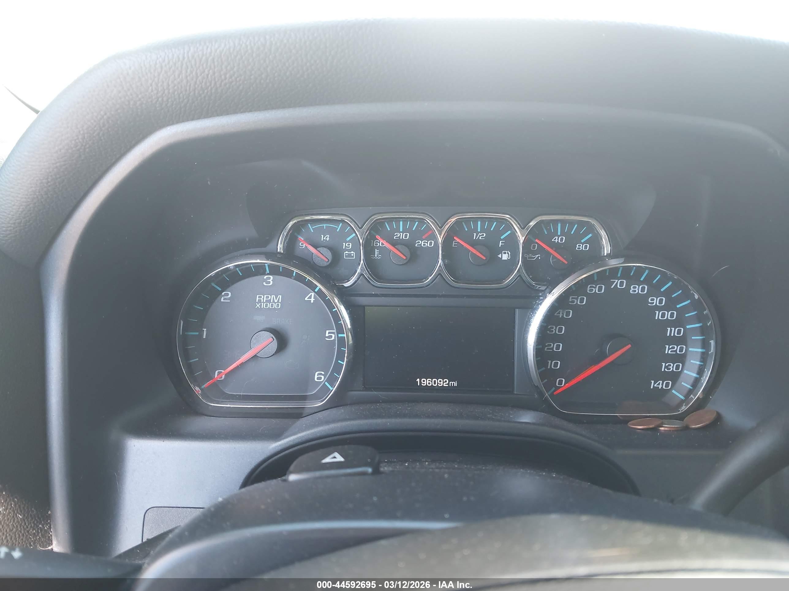 CHEVROLET SILVERADO image 7