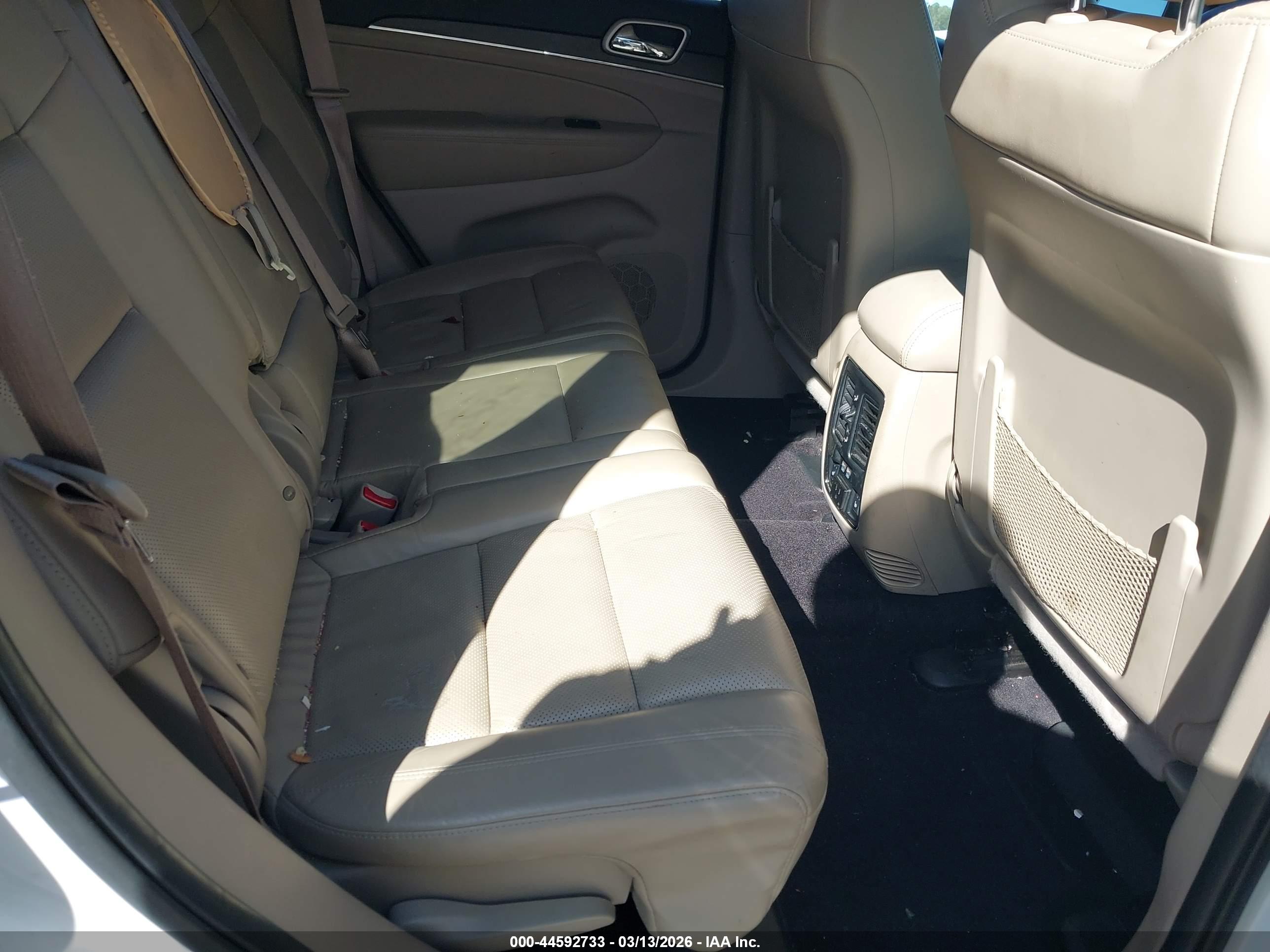JEEP GRAND image 8