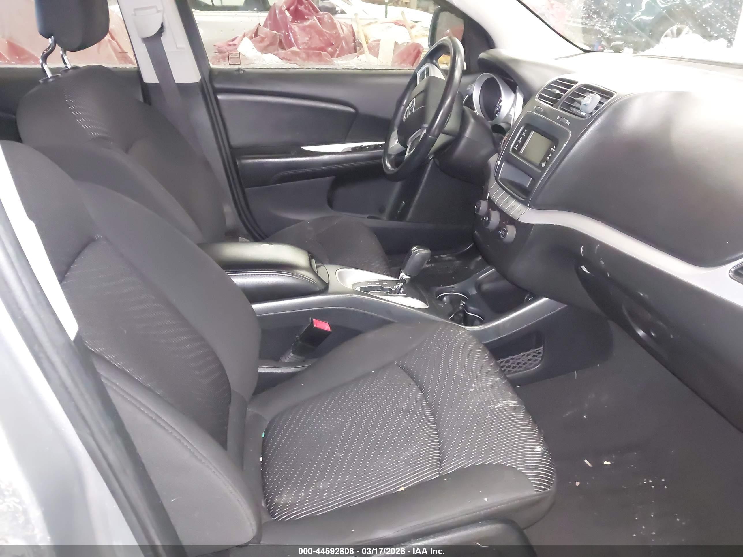 DODGE JOURNEY image 5