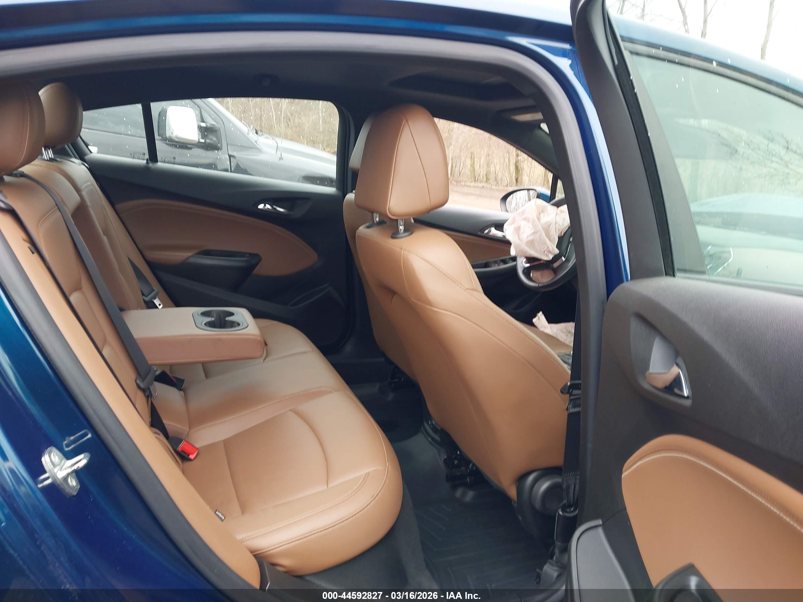 CHEVROLET CRUZE image 8