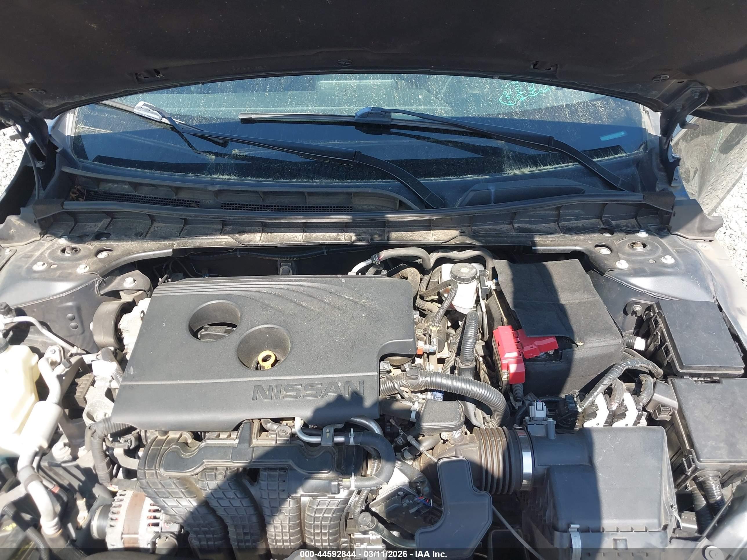 NISSAN ALTIMA image 10