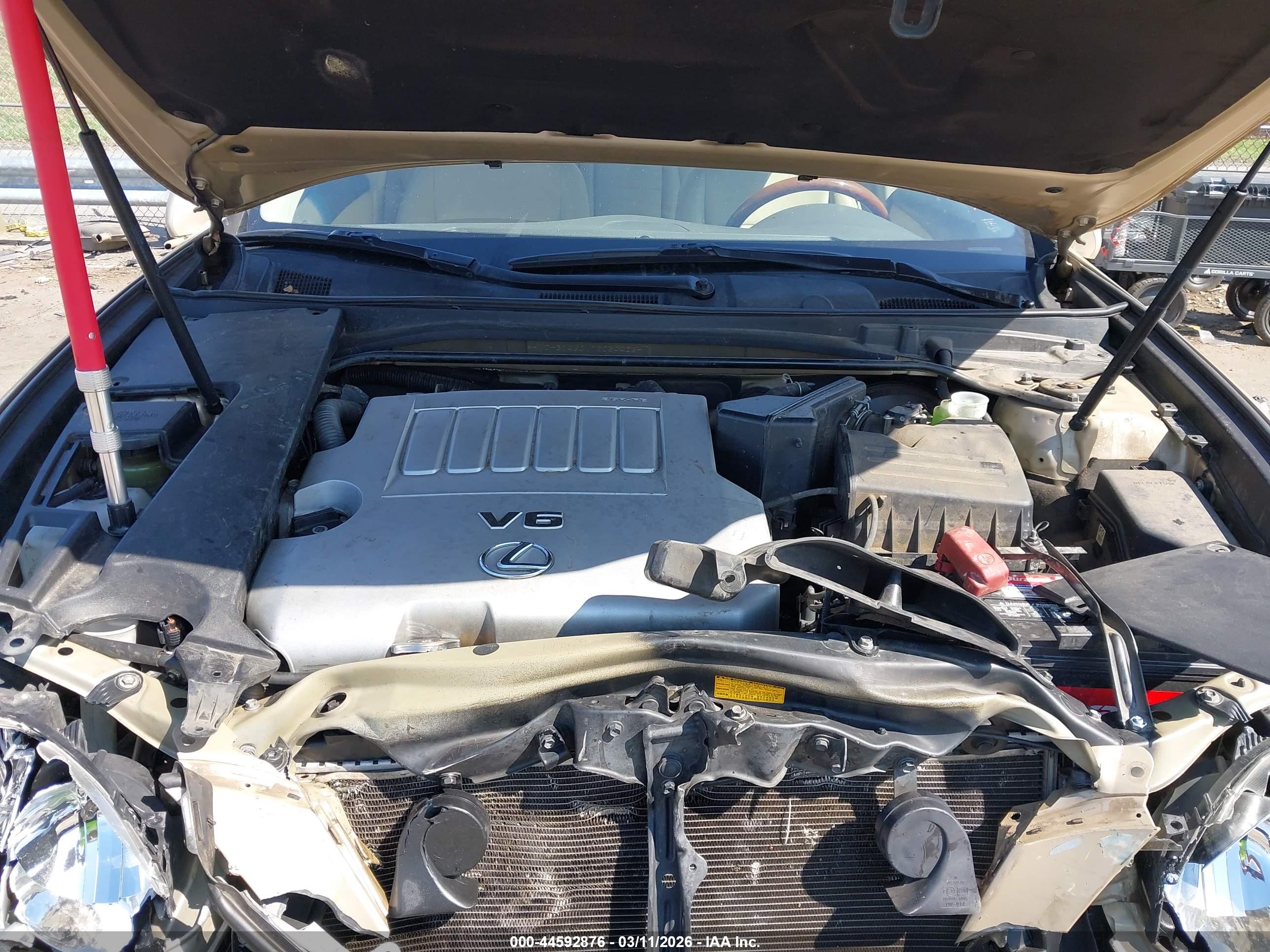 LEXUS ES image 10