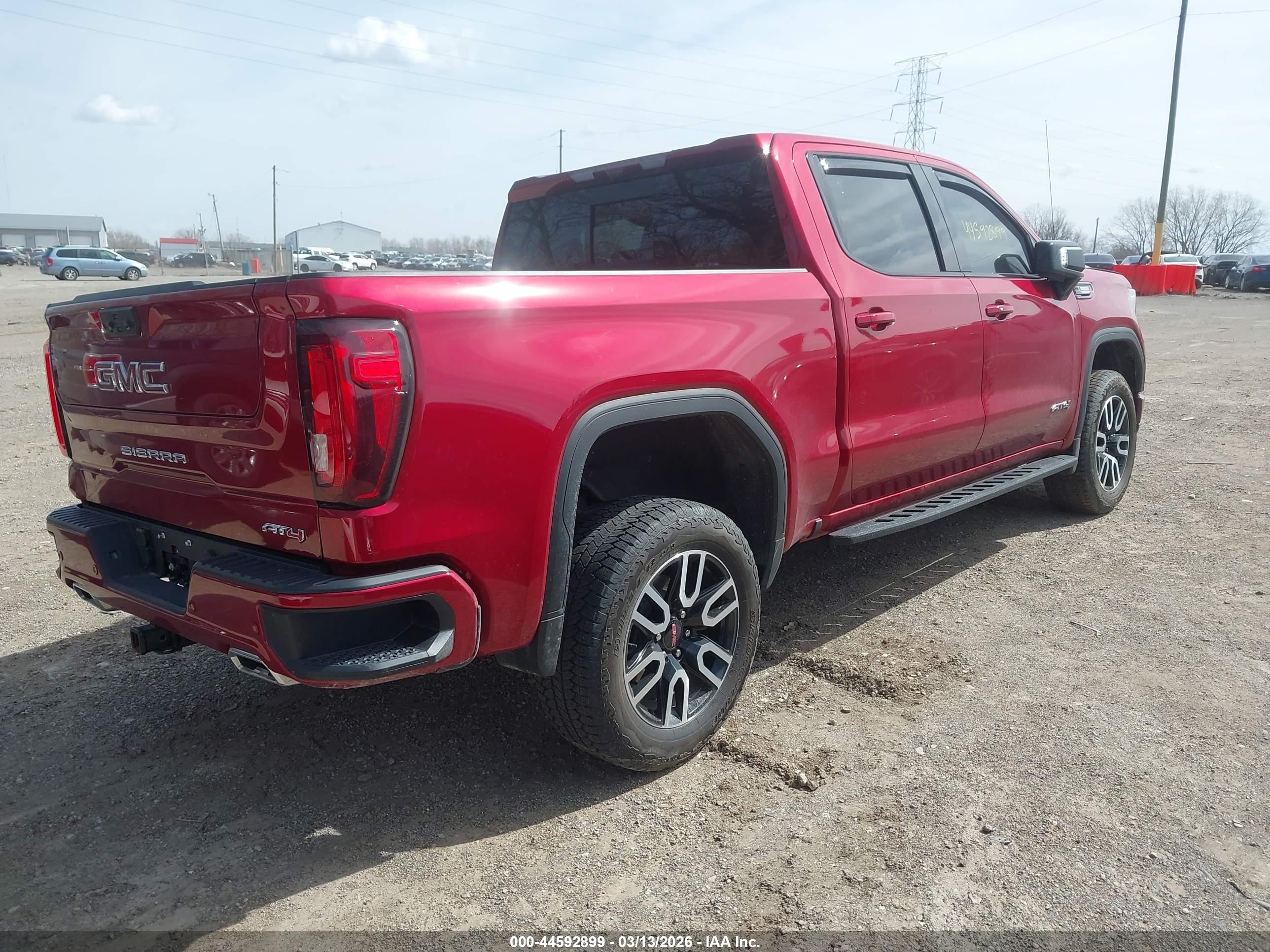 GMC SIERRA image 4