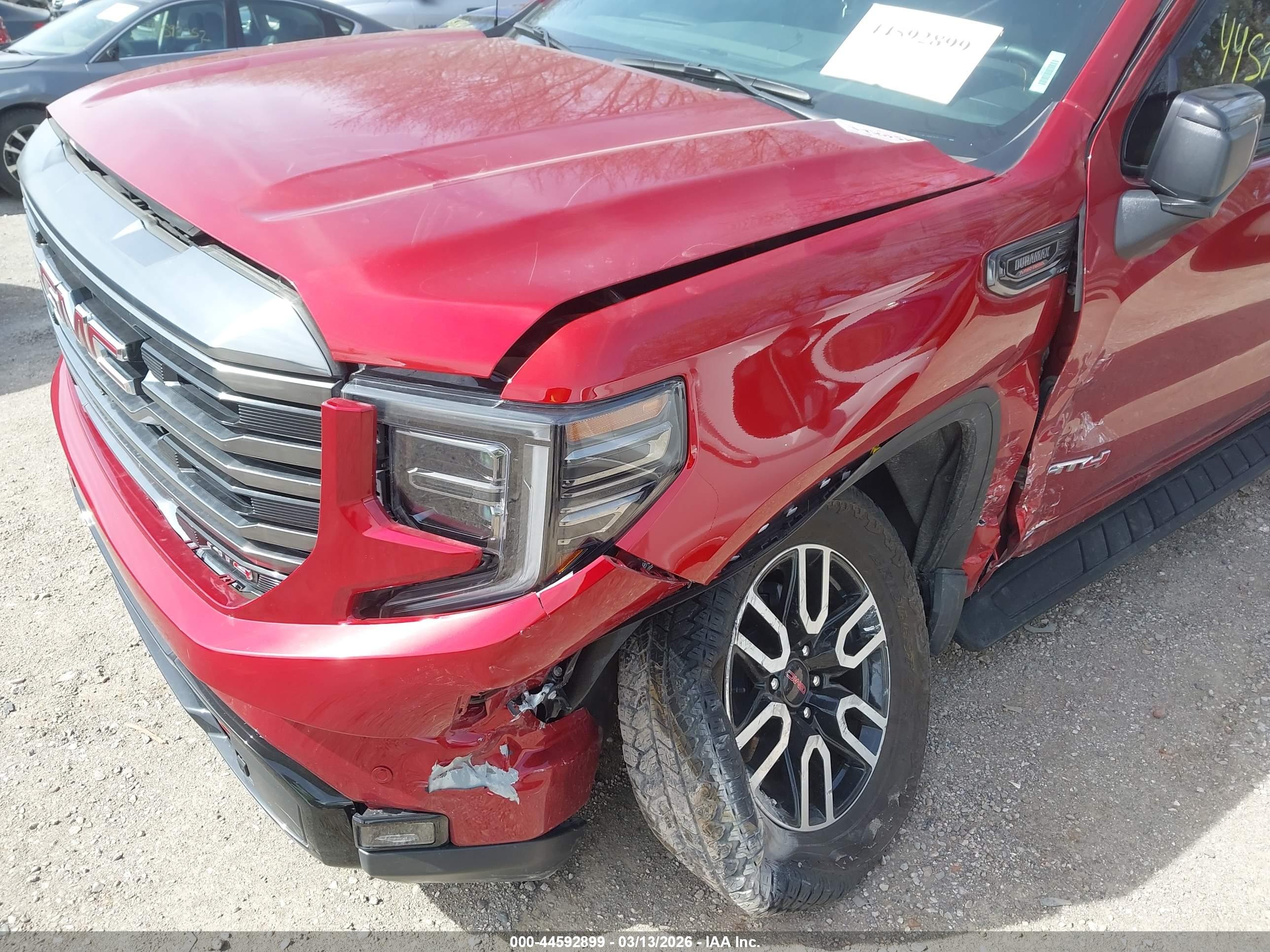 GMC SIERRA image 6