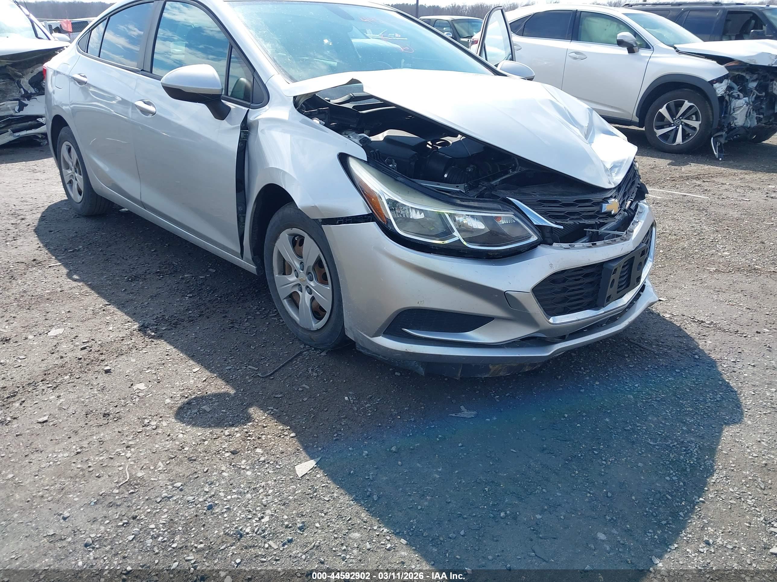 CHEVROLET CRUZE image 6
