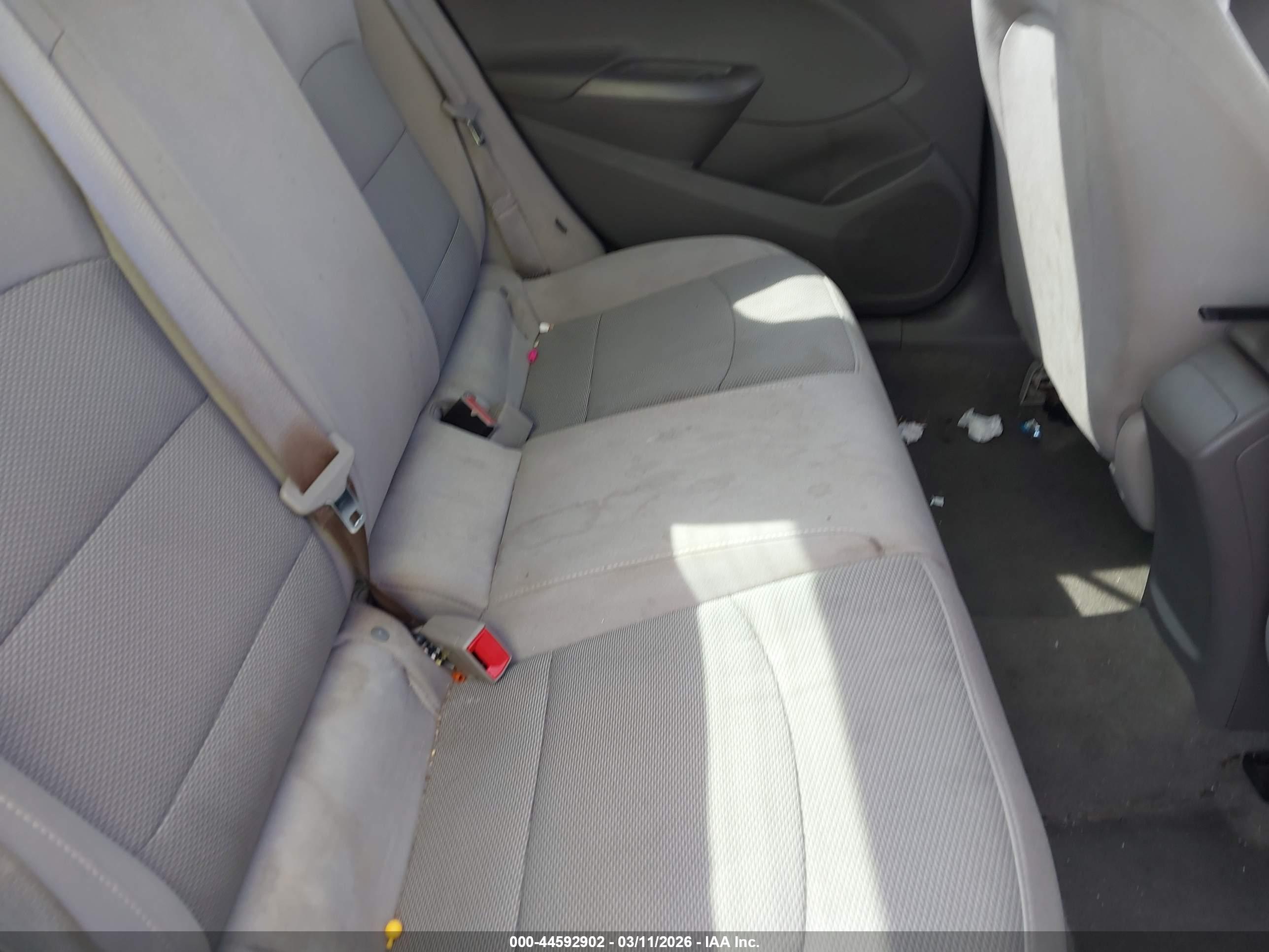 CHEVROLET CRUZE image 8