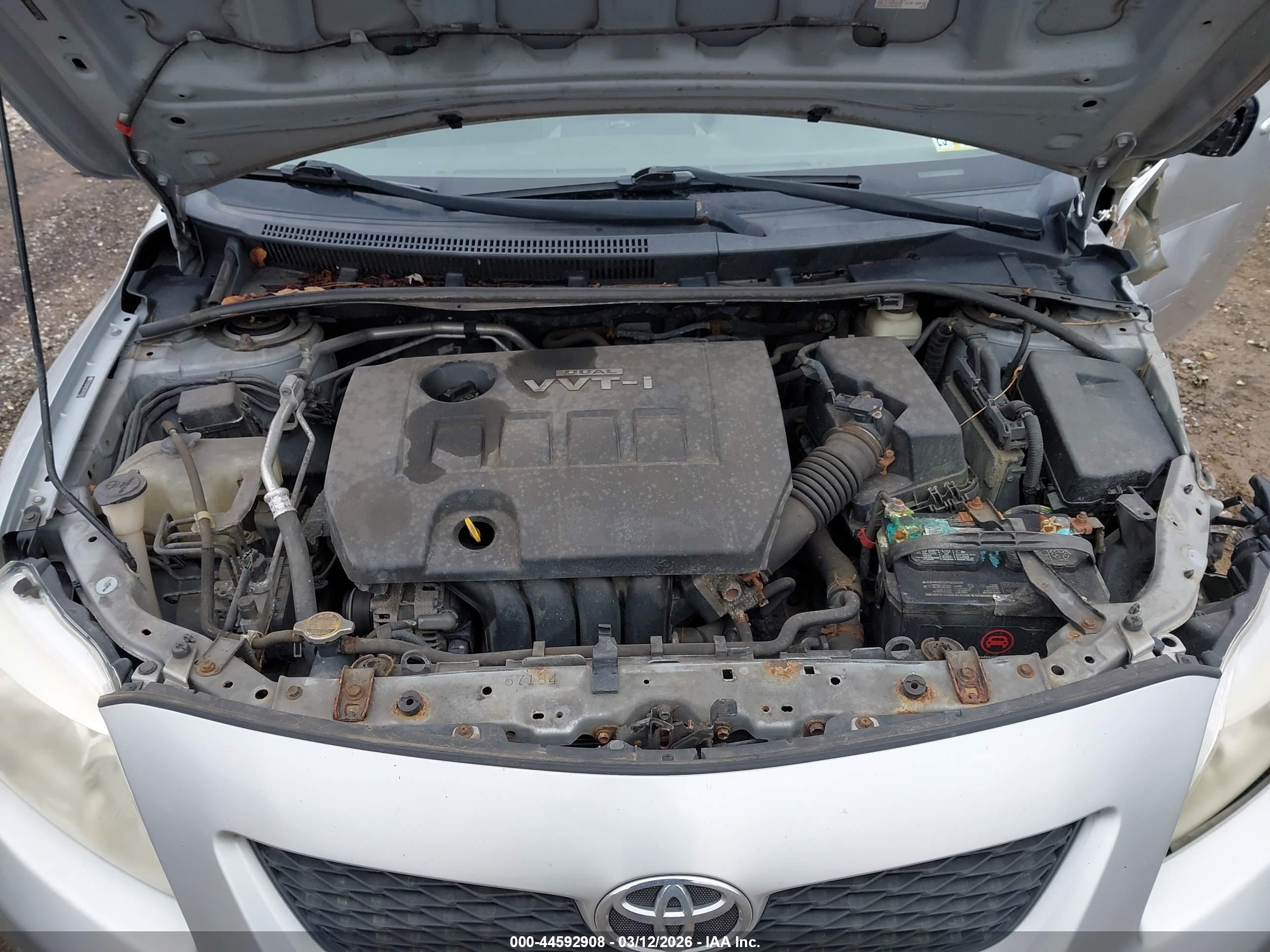 TOYOTA COROLLA image 10