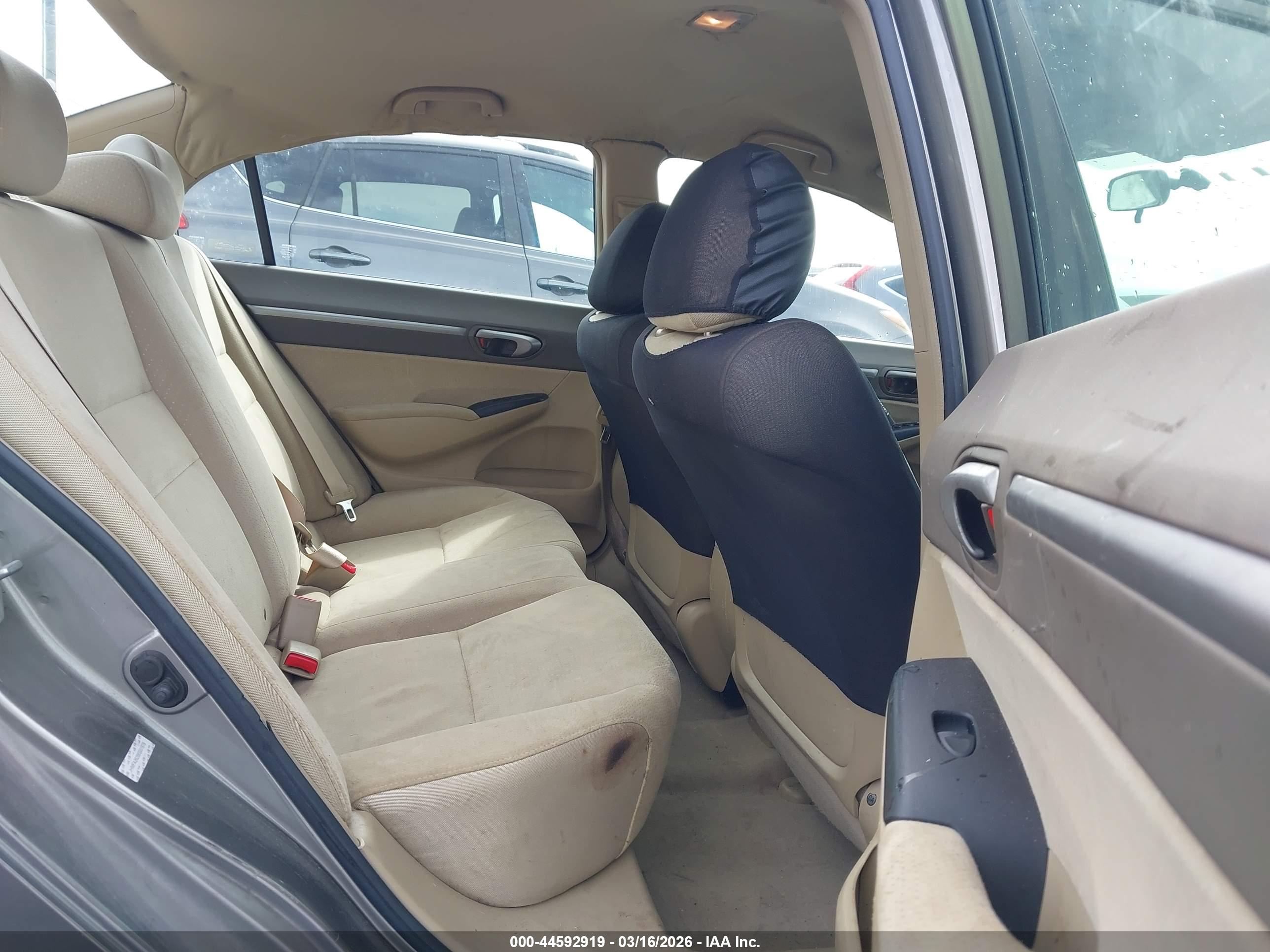 HONDA CIVIC image 8
