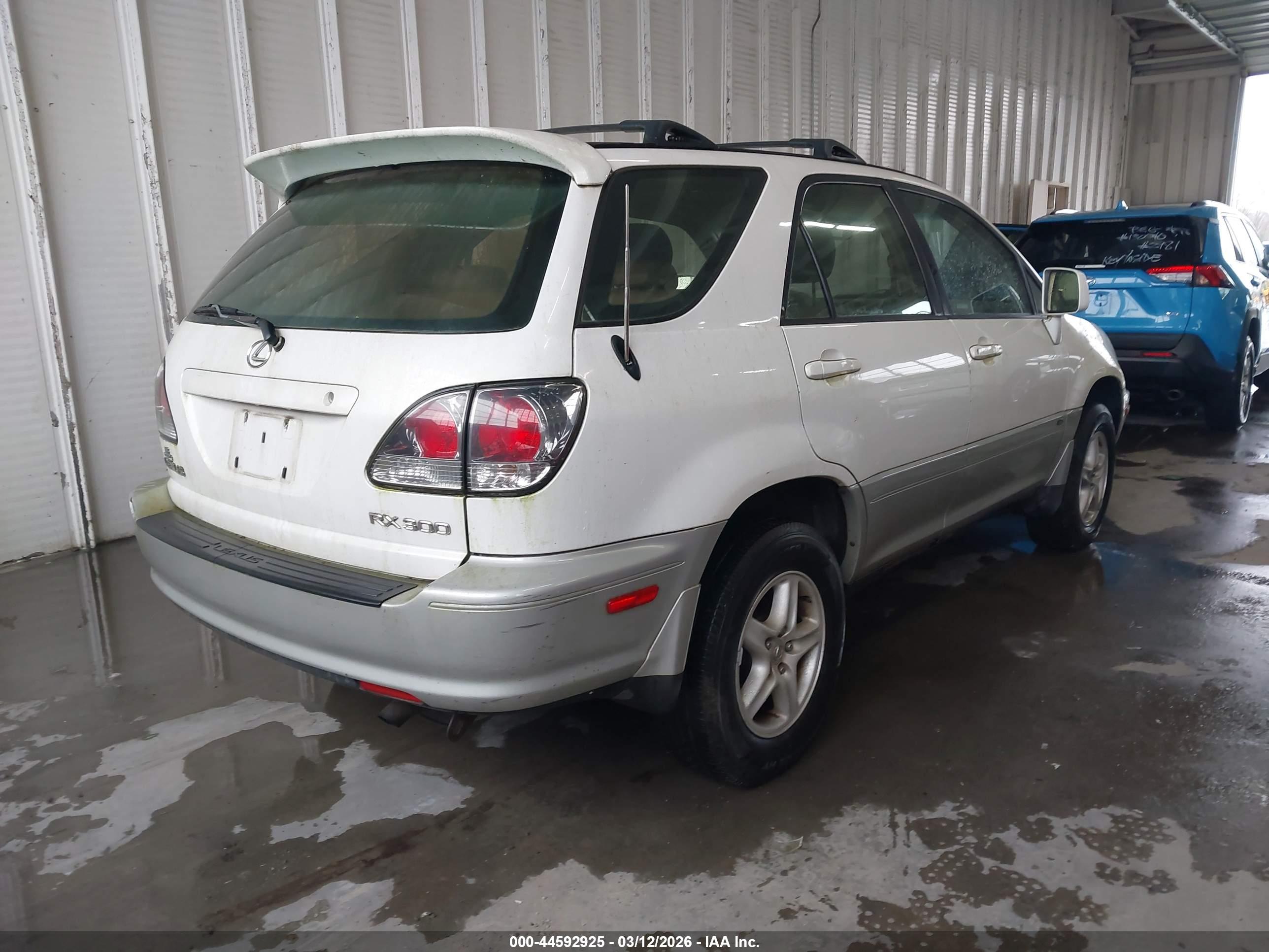 LEXUS RX image 4
