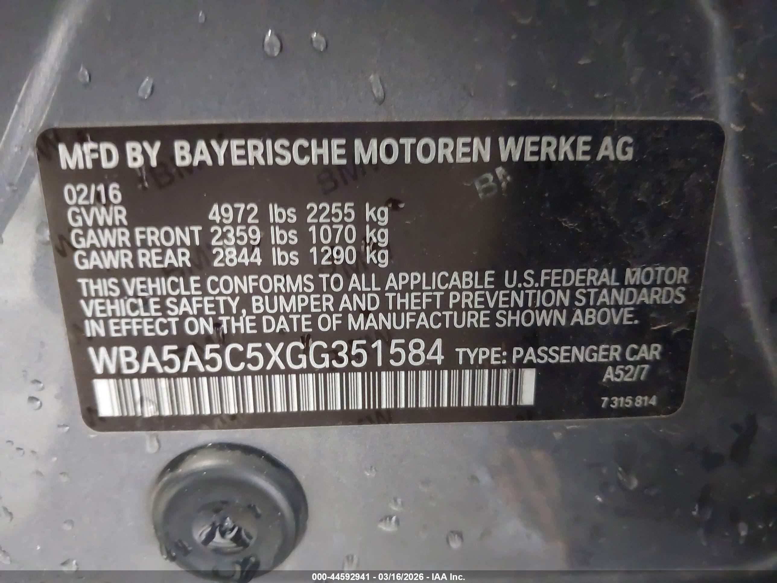 BMW 528I image 9