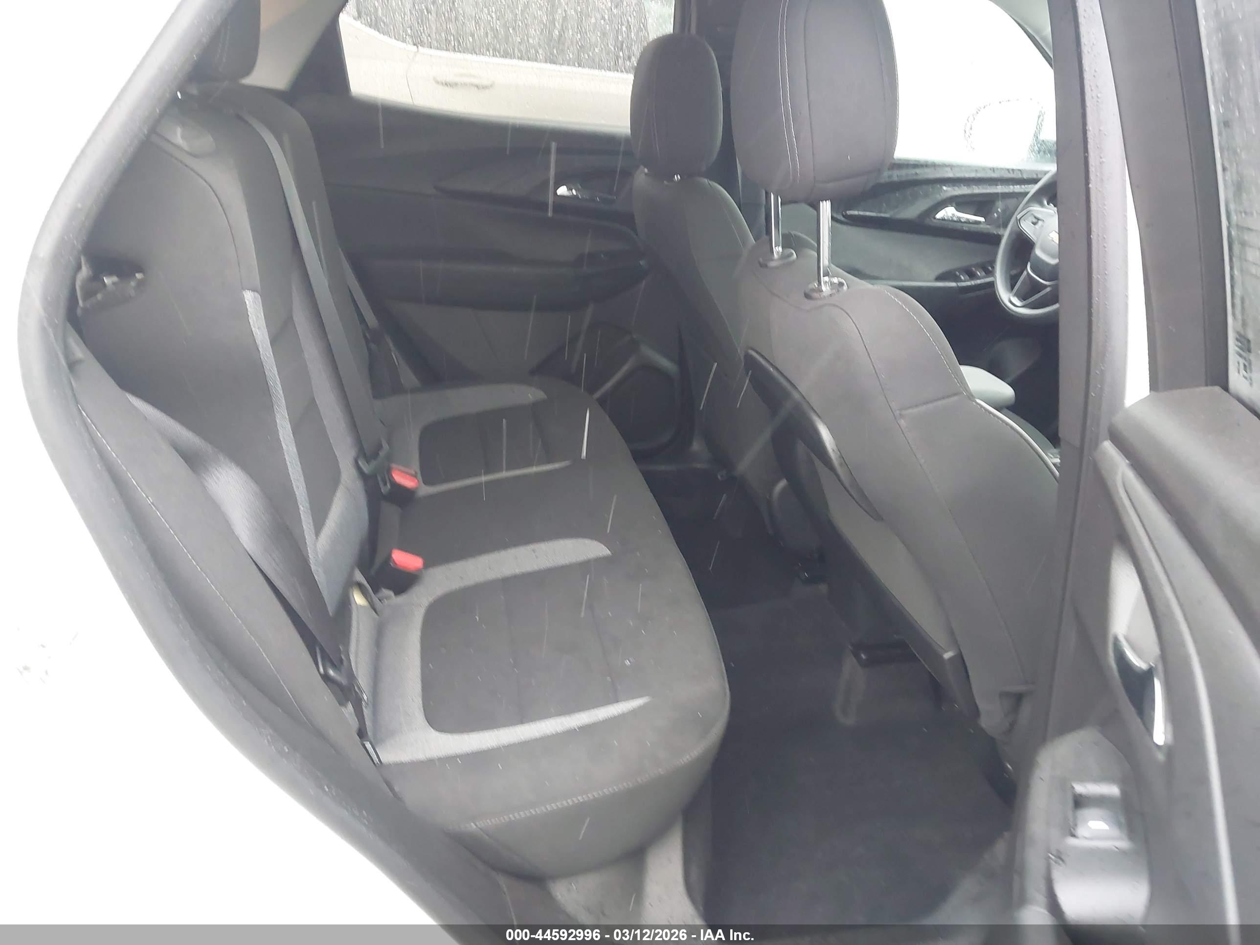 CHEVROLET TRAILBLAZER image 8