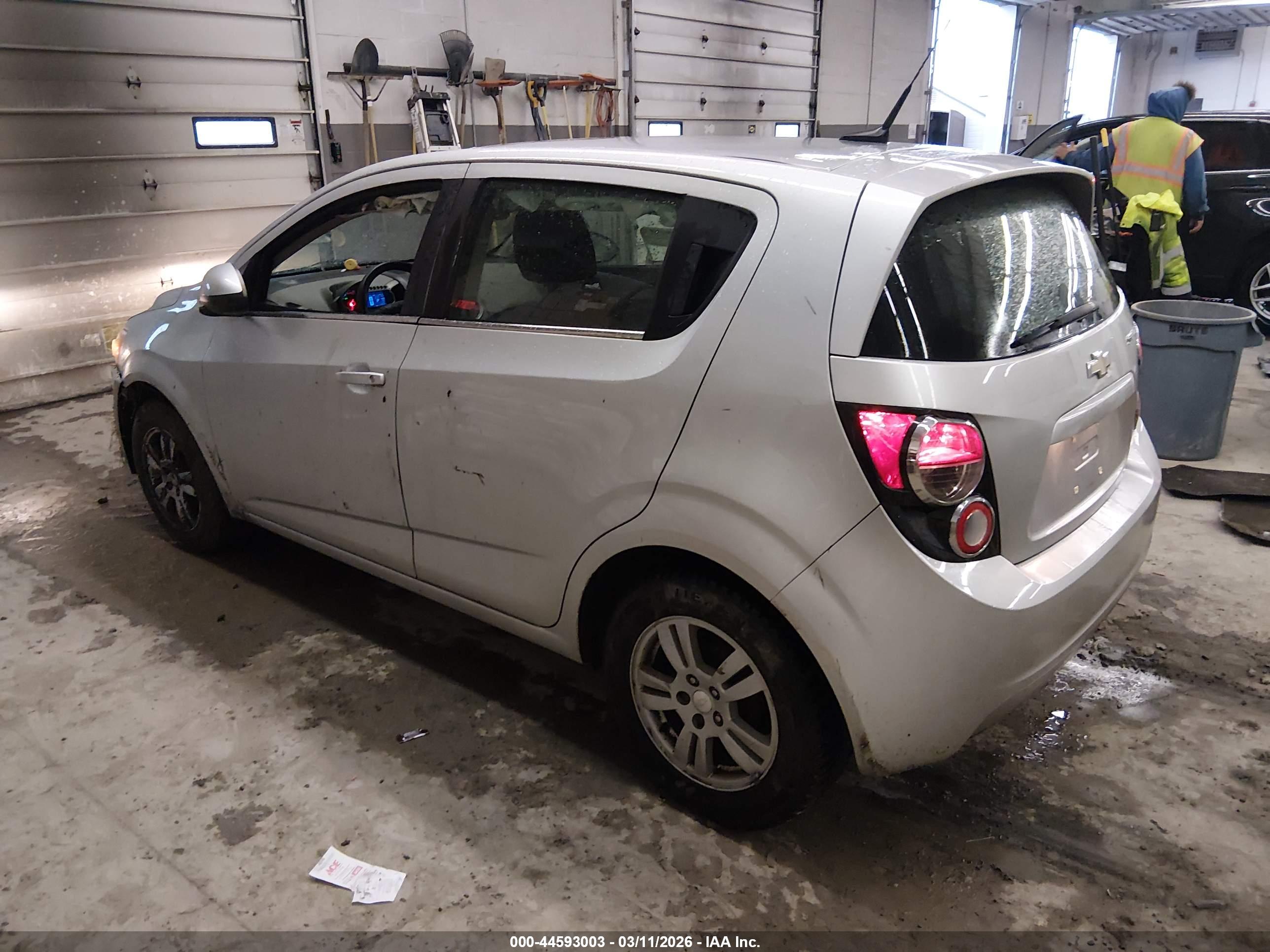 CHEVROLET SONIC image 3