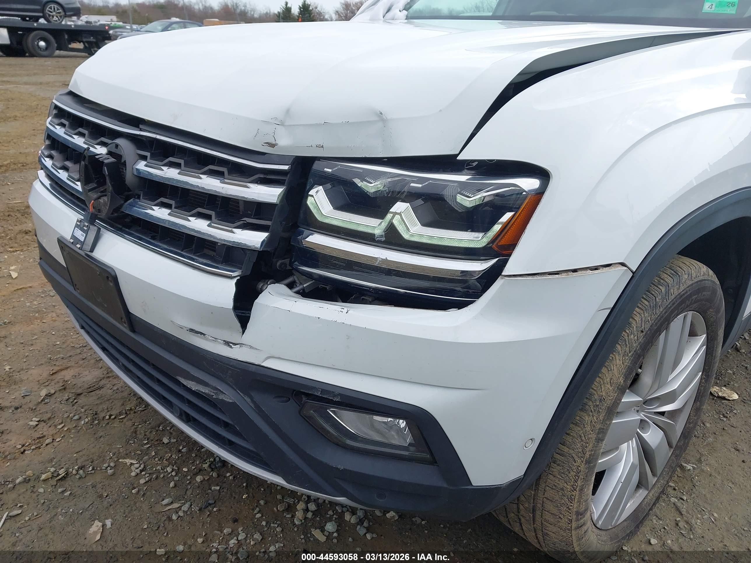 VOLKSWAGEN ATLAS image 6
