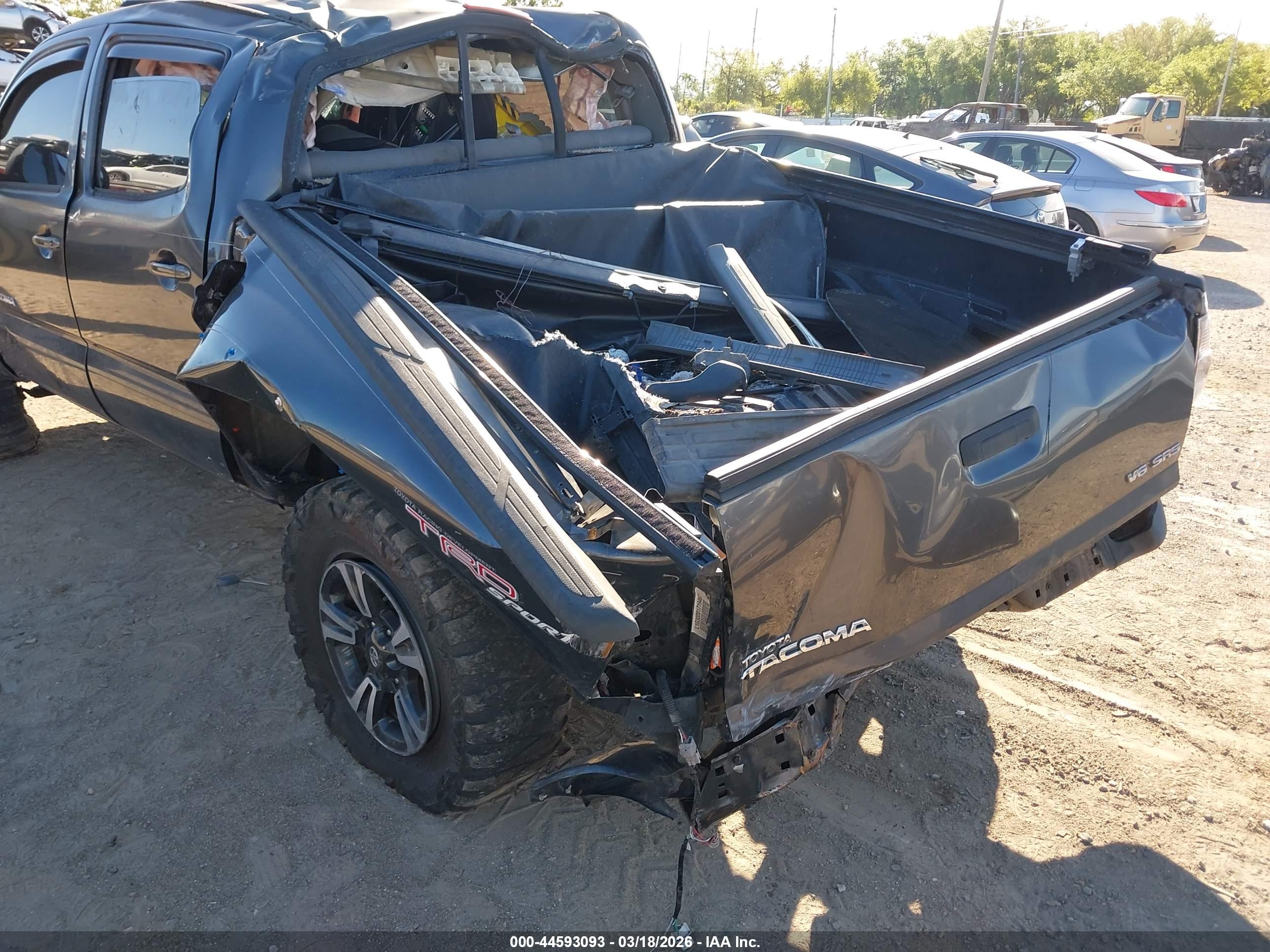 TOYOTA TACOMA image 6