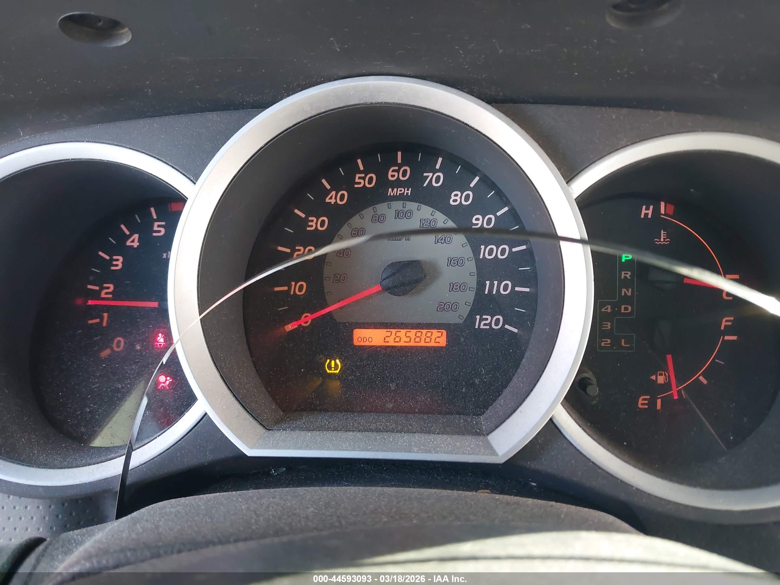 TOYOTA TACOMA image 7