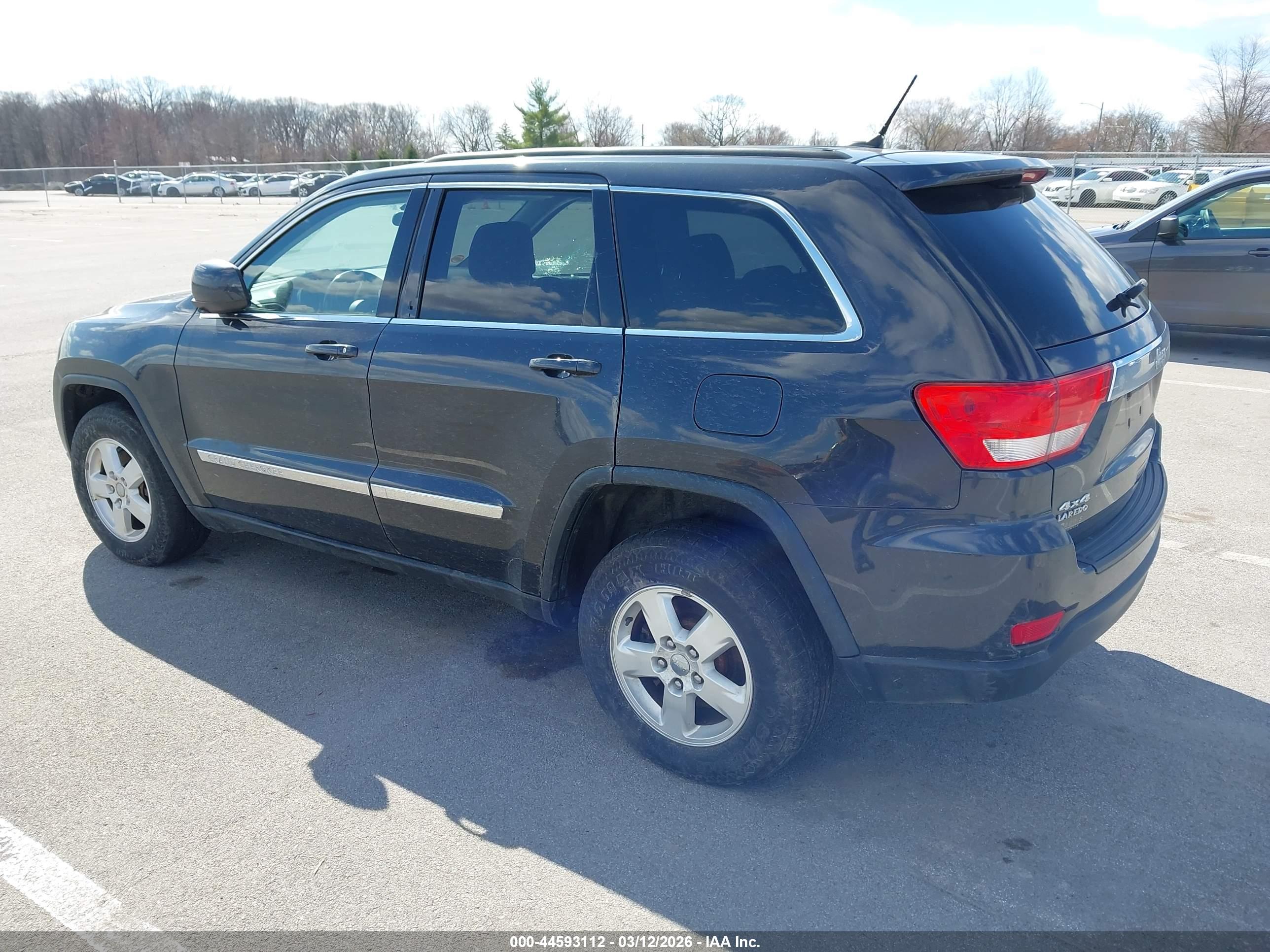 JEEP GRAND image 3
