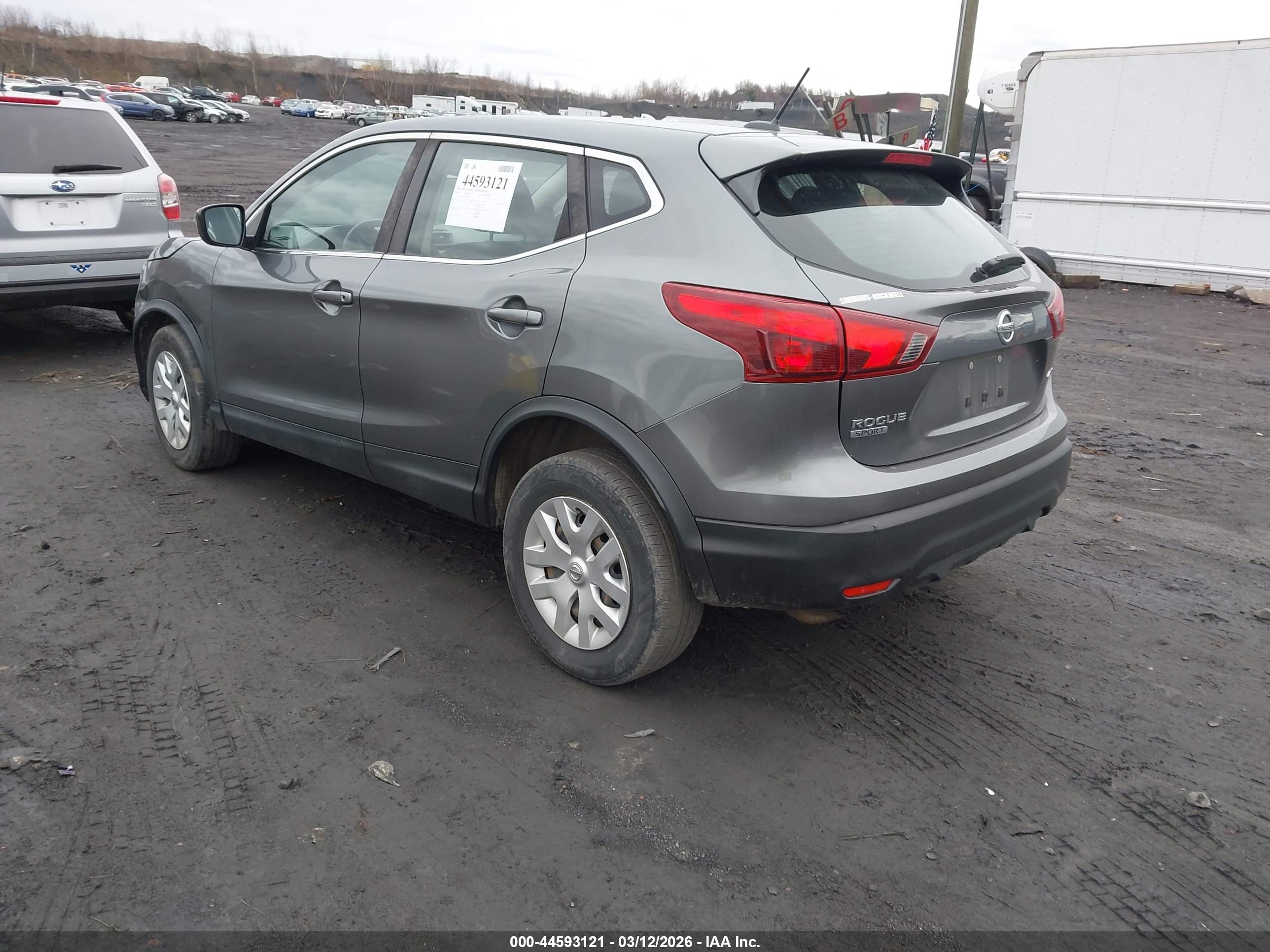 NISSAN ROGUE image 3