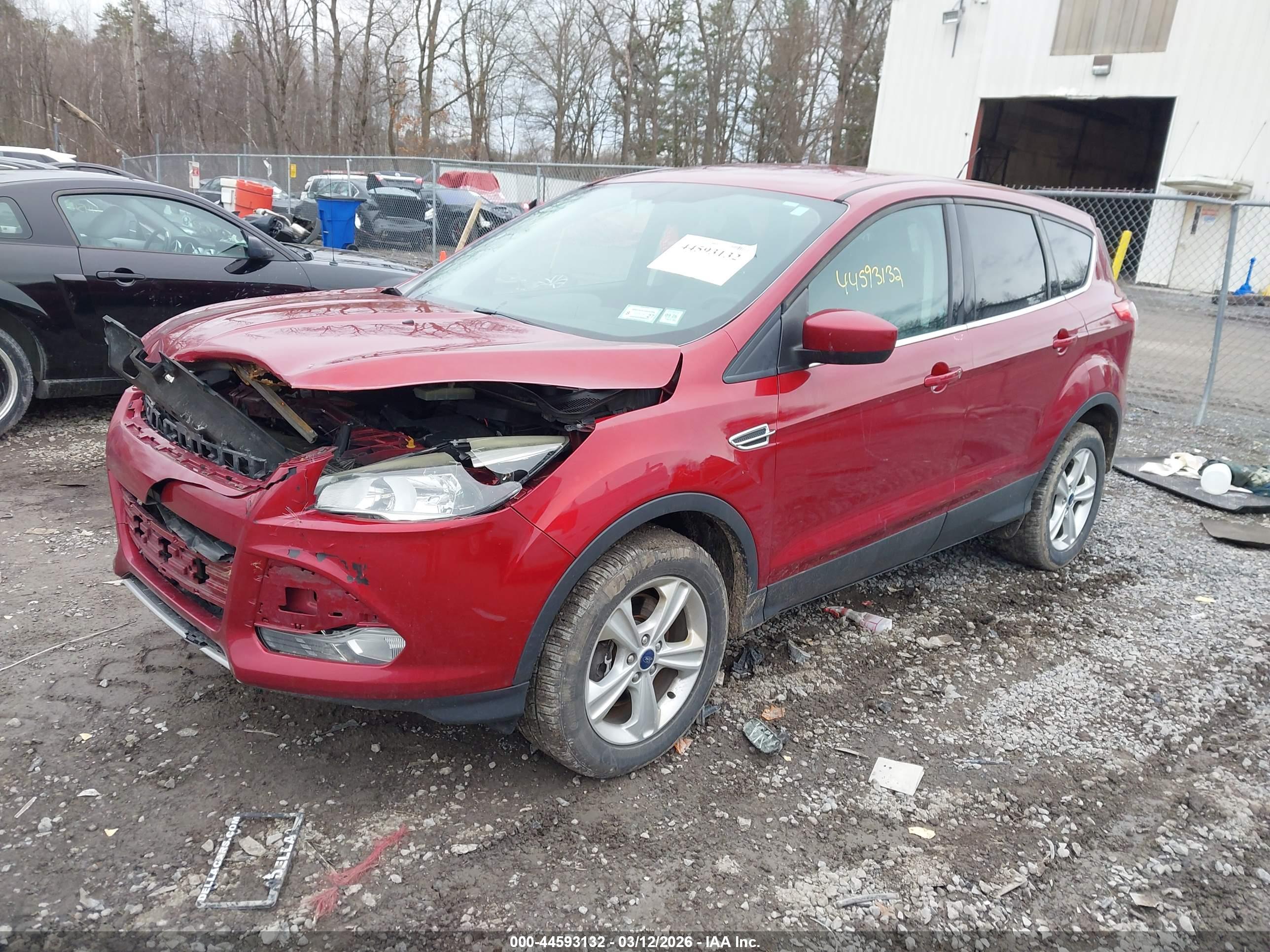 FORD ESCAPE image 2