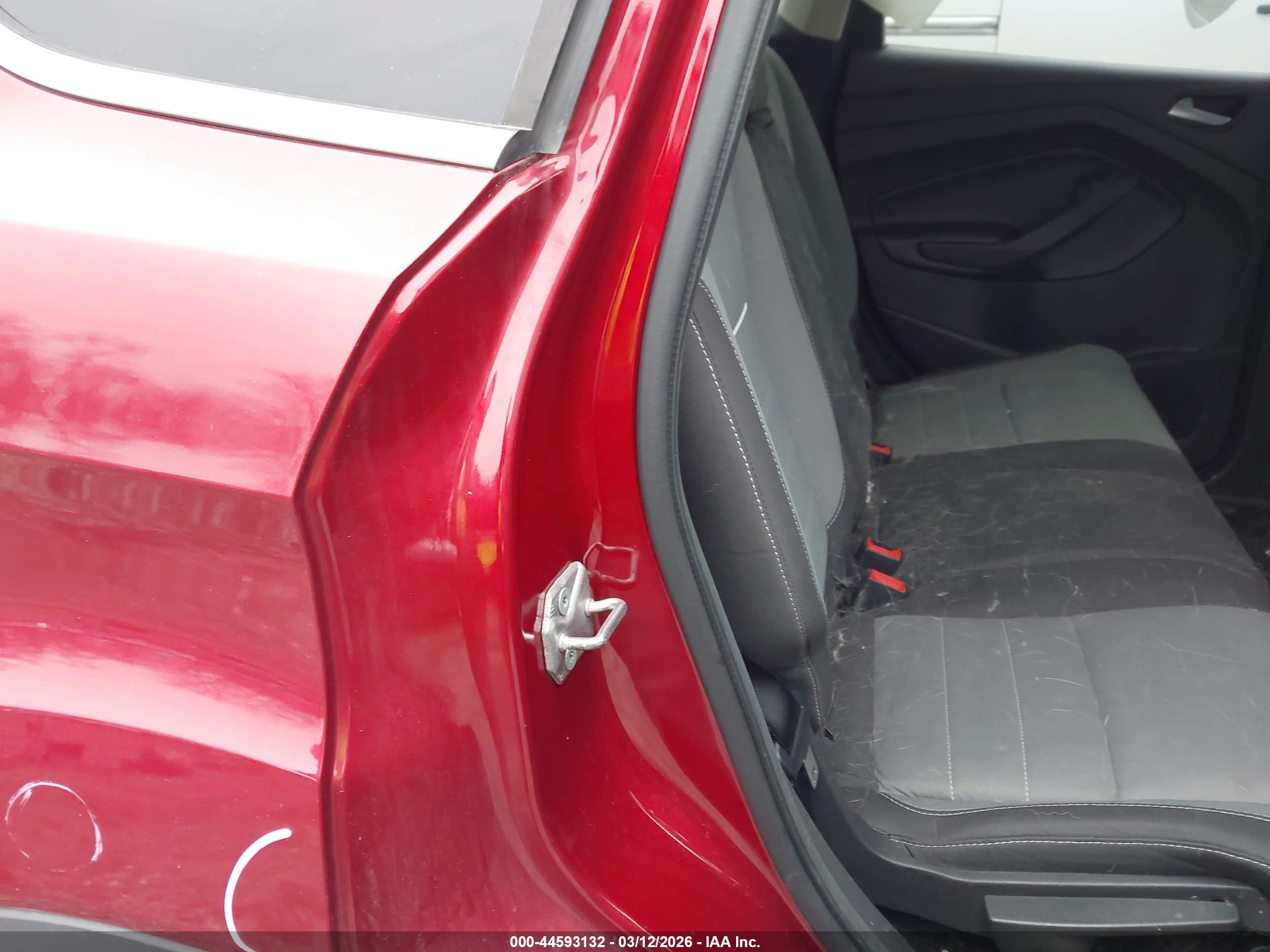FORD ESCAPE image 8