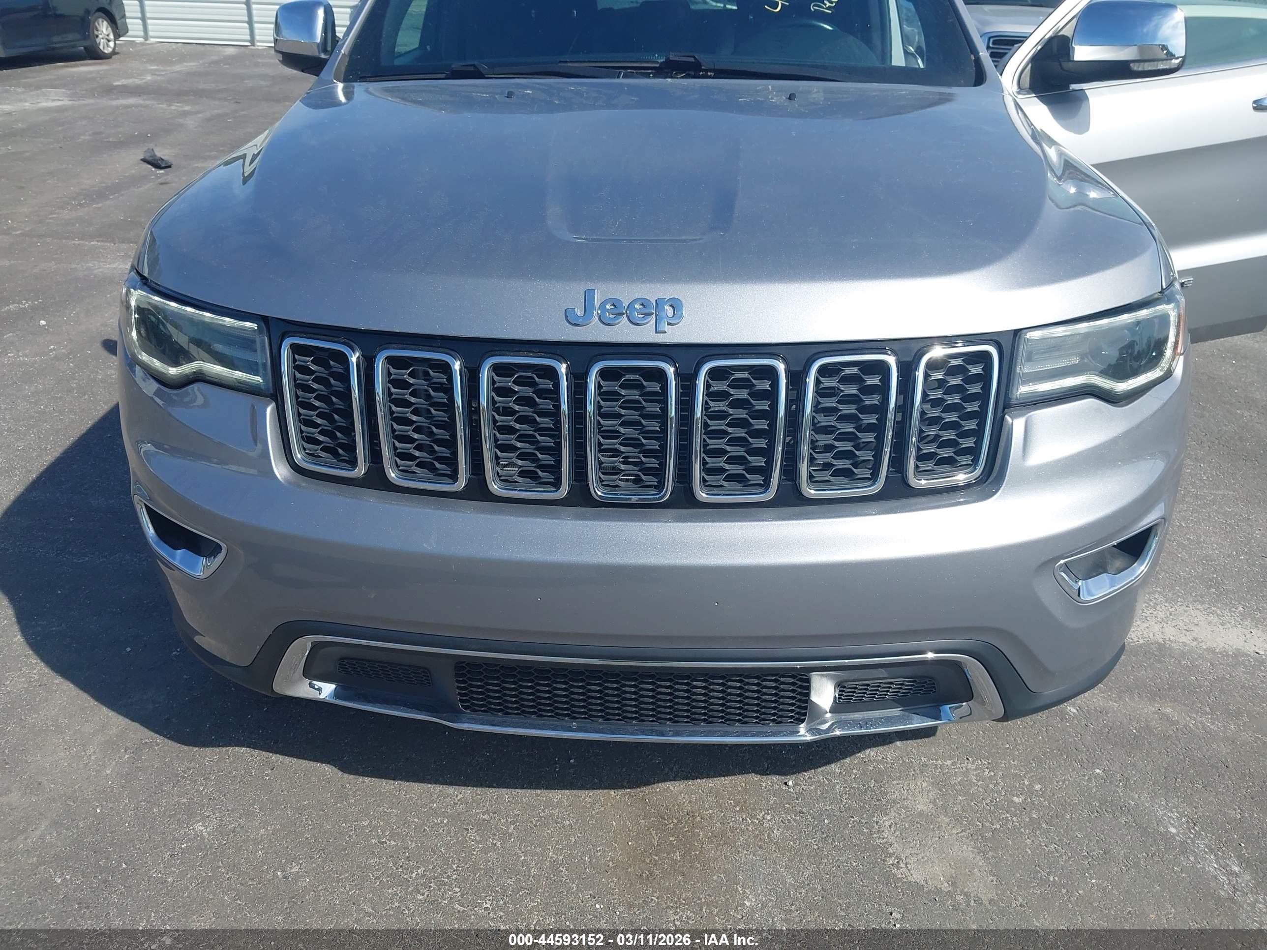 JEEP GRAND image 6
