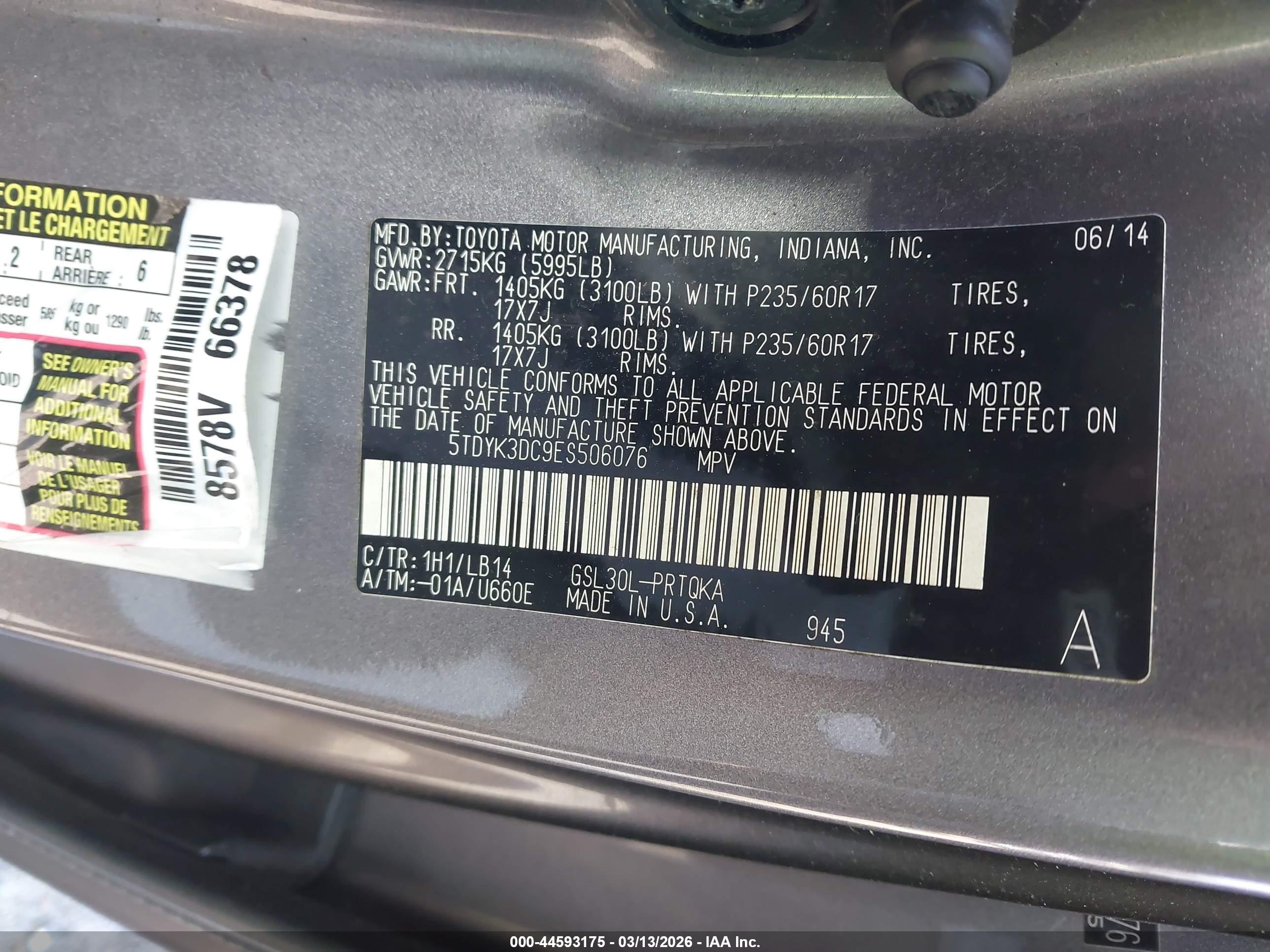 TOYOTA SIENNA image 9