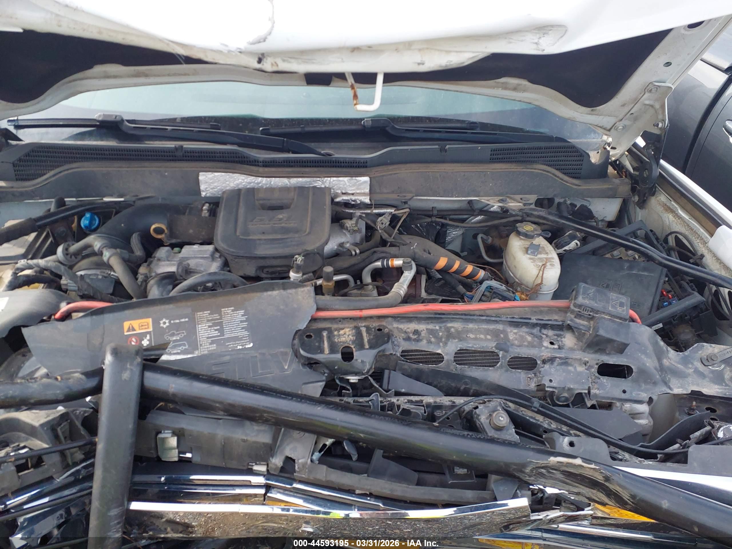 CHEVROLET SILVERADO image 10
