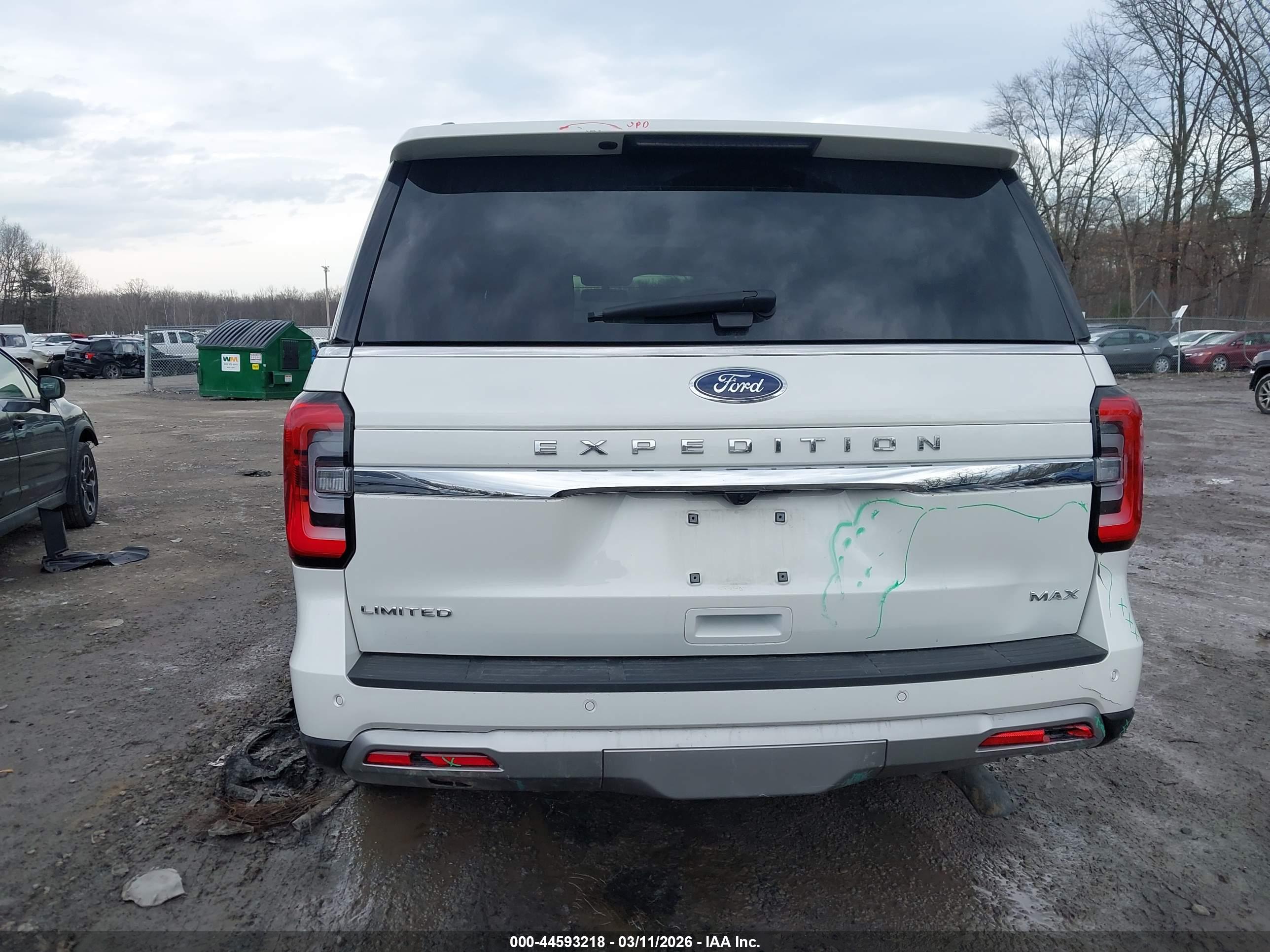 FORD EXPEDITION image 6