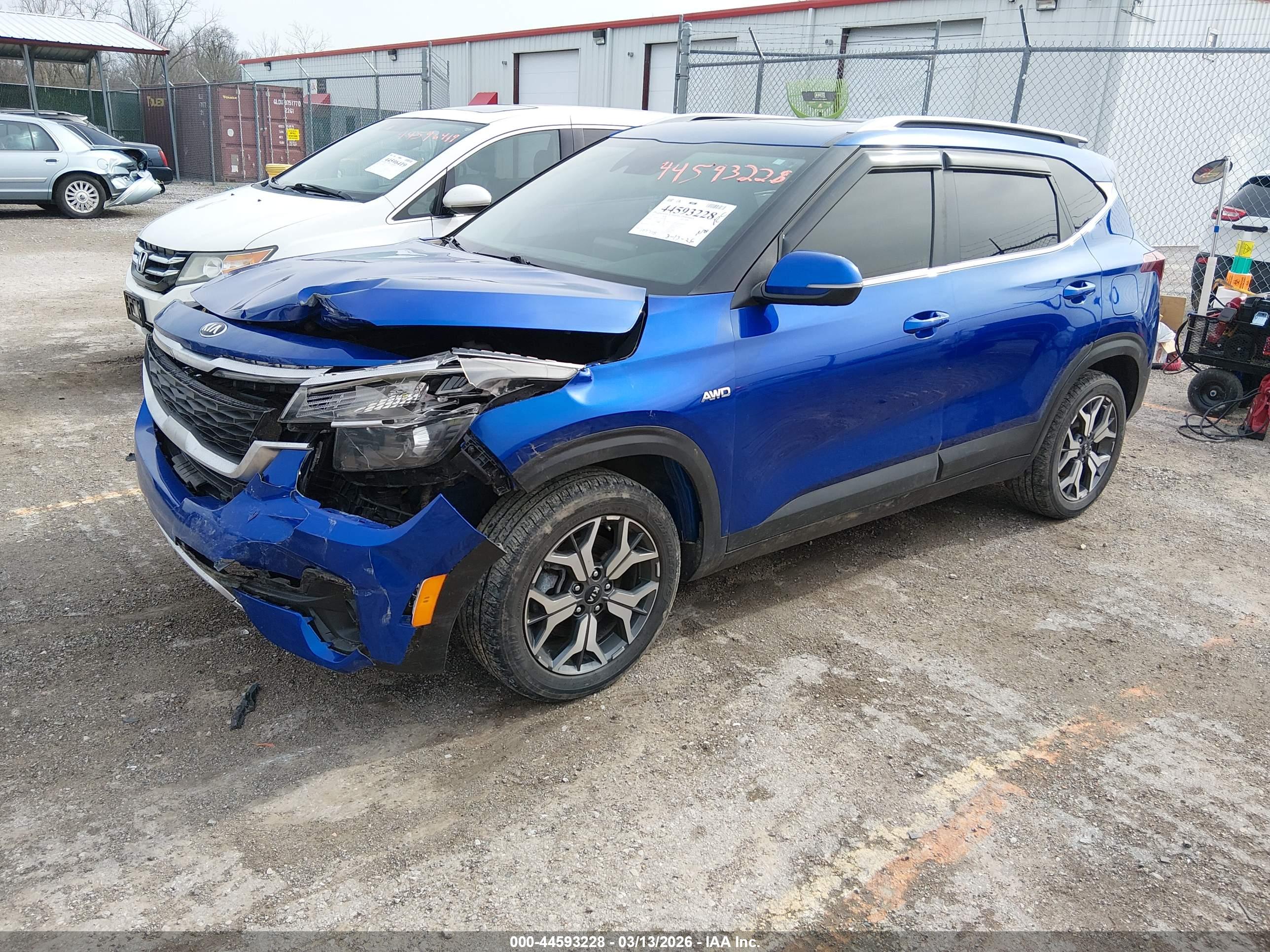 KIA SELTOS image 2