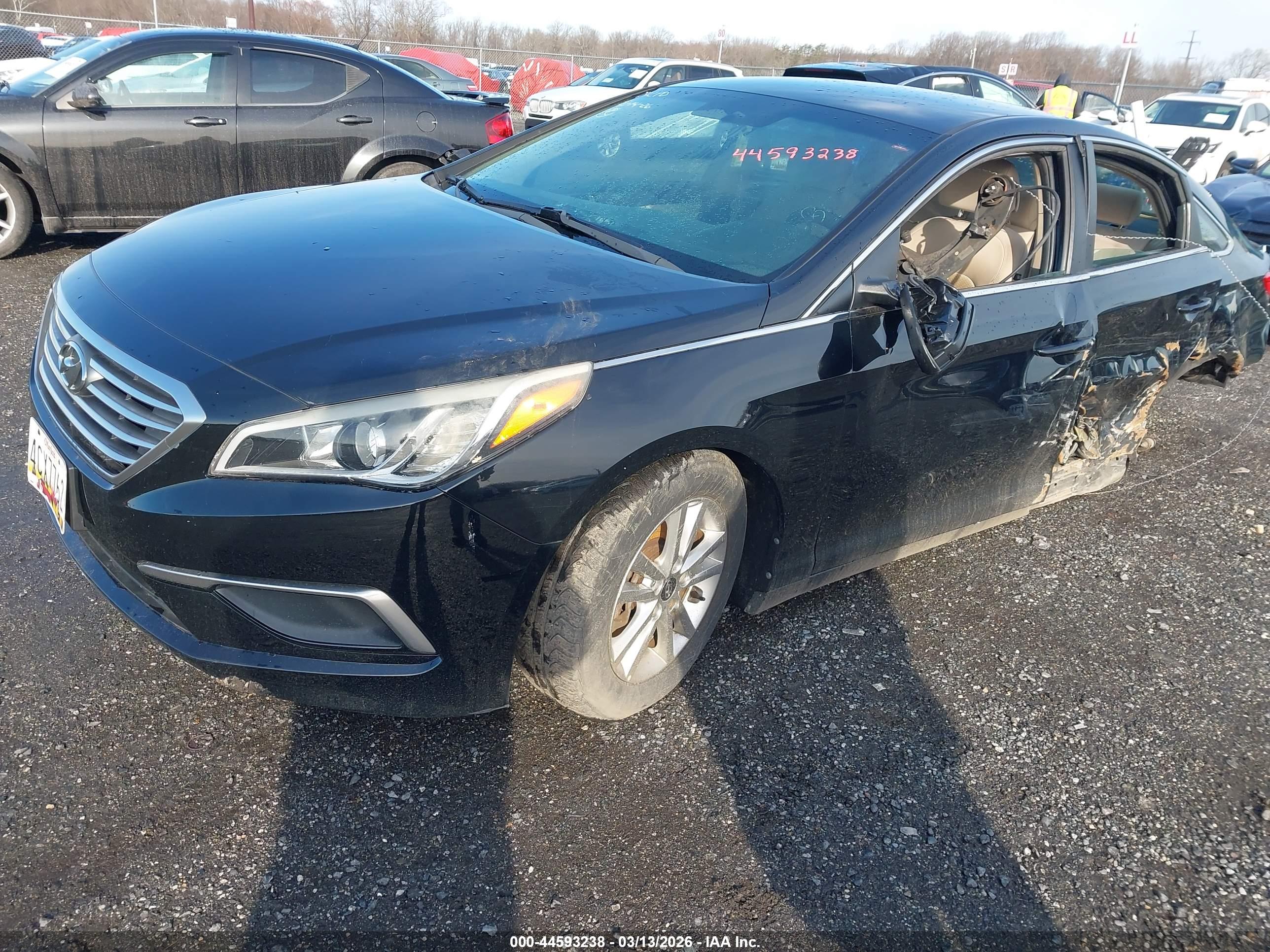 HYUNDAI SONATA image 2