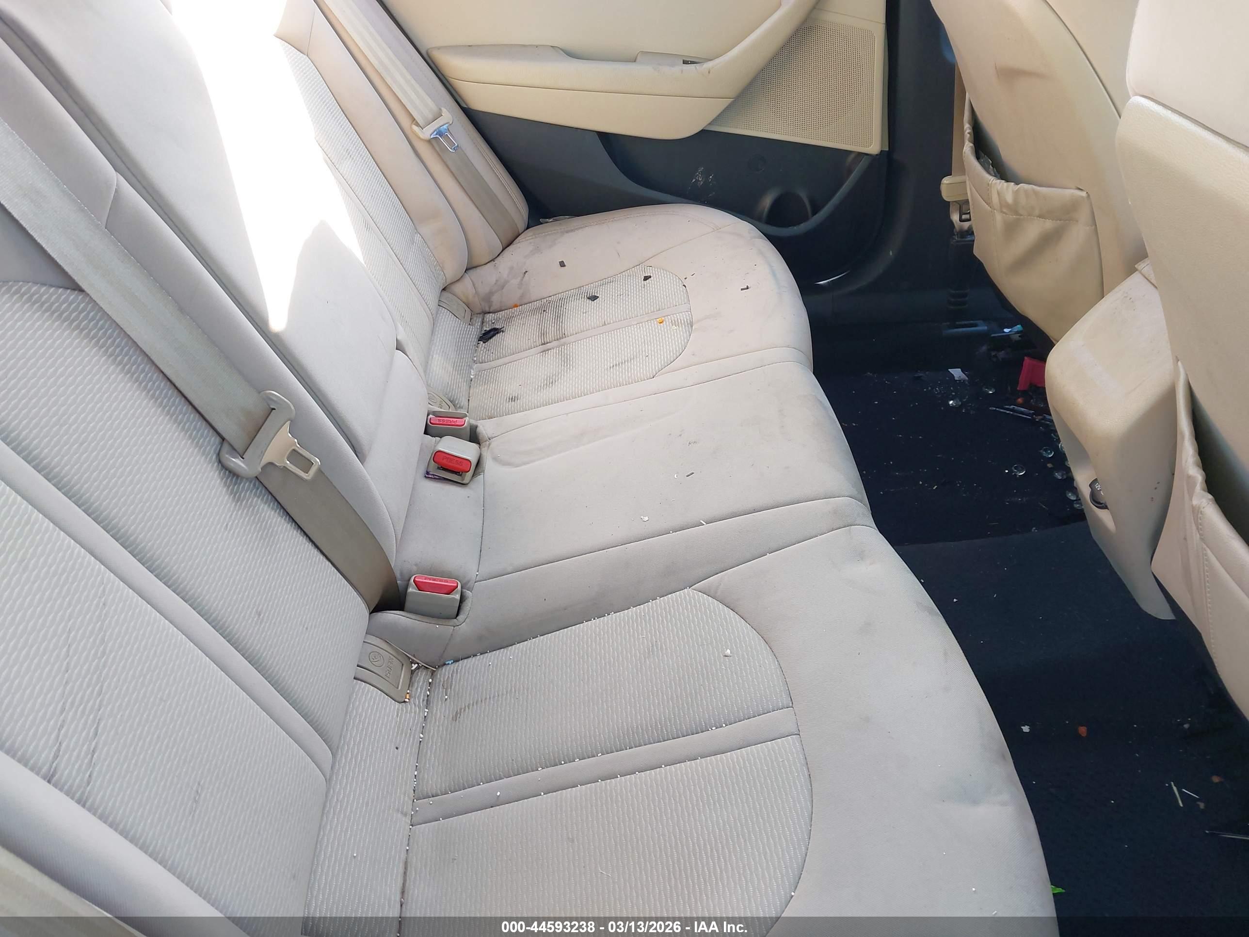 HYUNDAI SONATA image 8