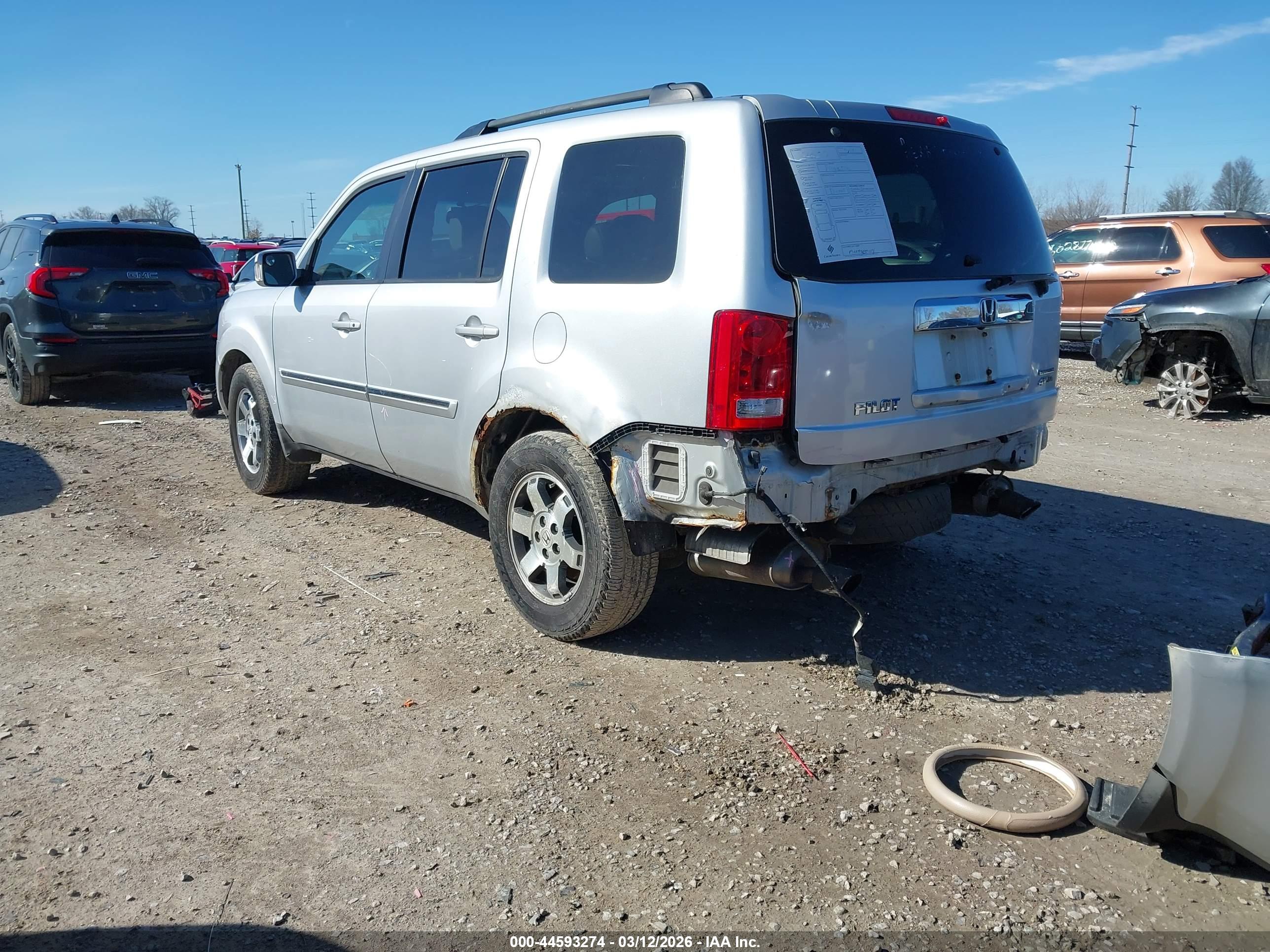 HONDA PILOT image 3