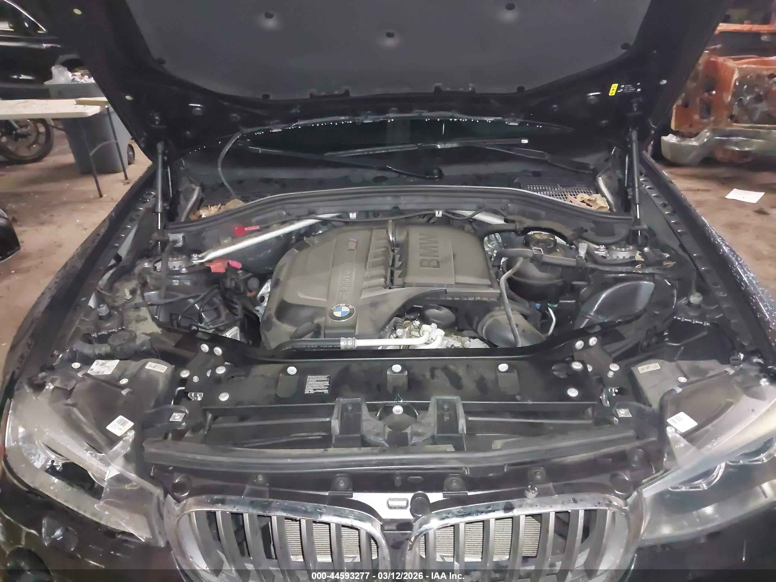 BMW X4 image 10
