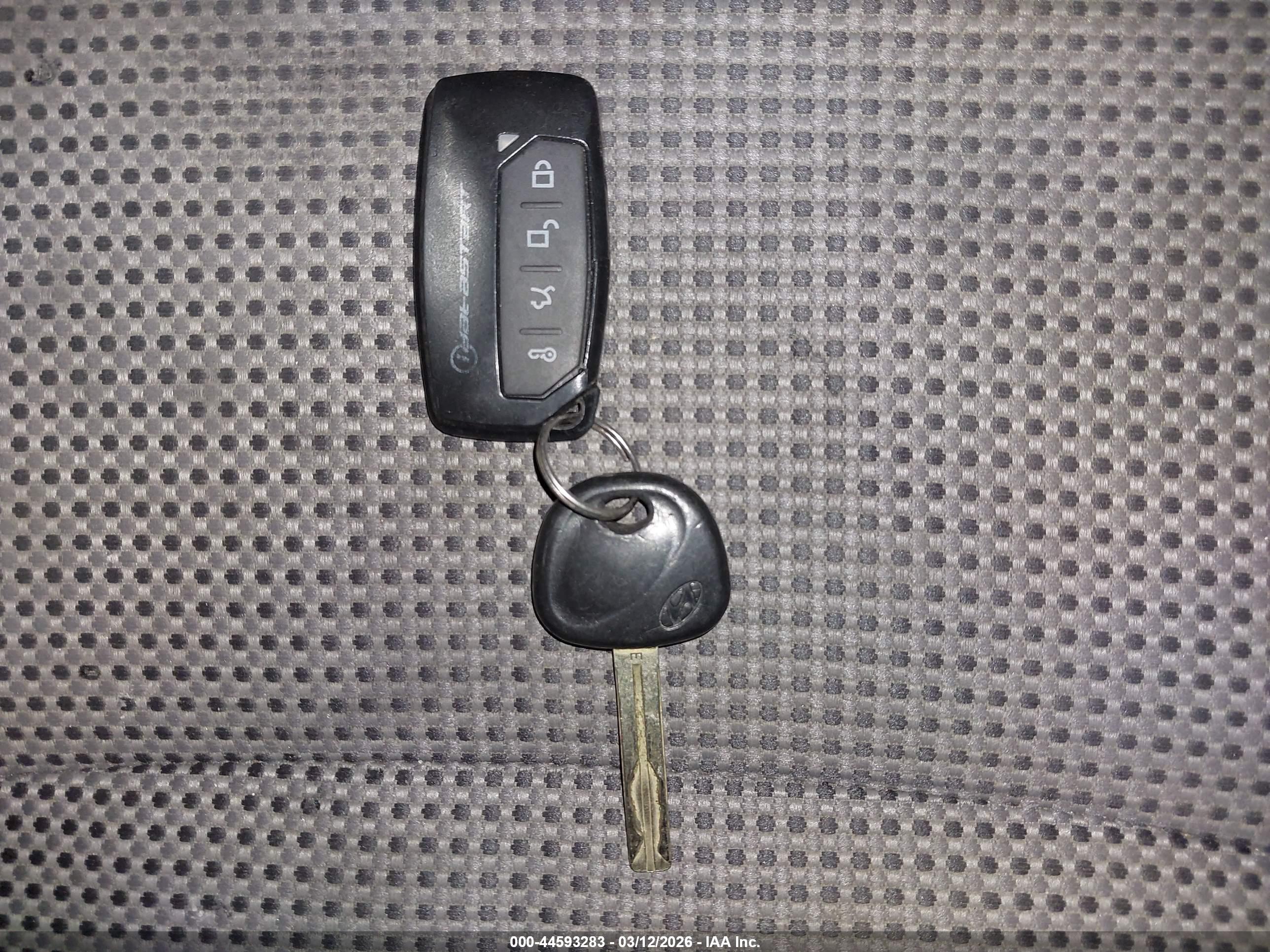 HYUNDAI SONATA image 11