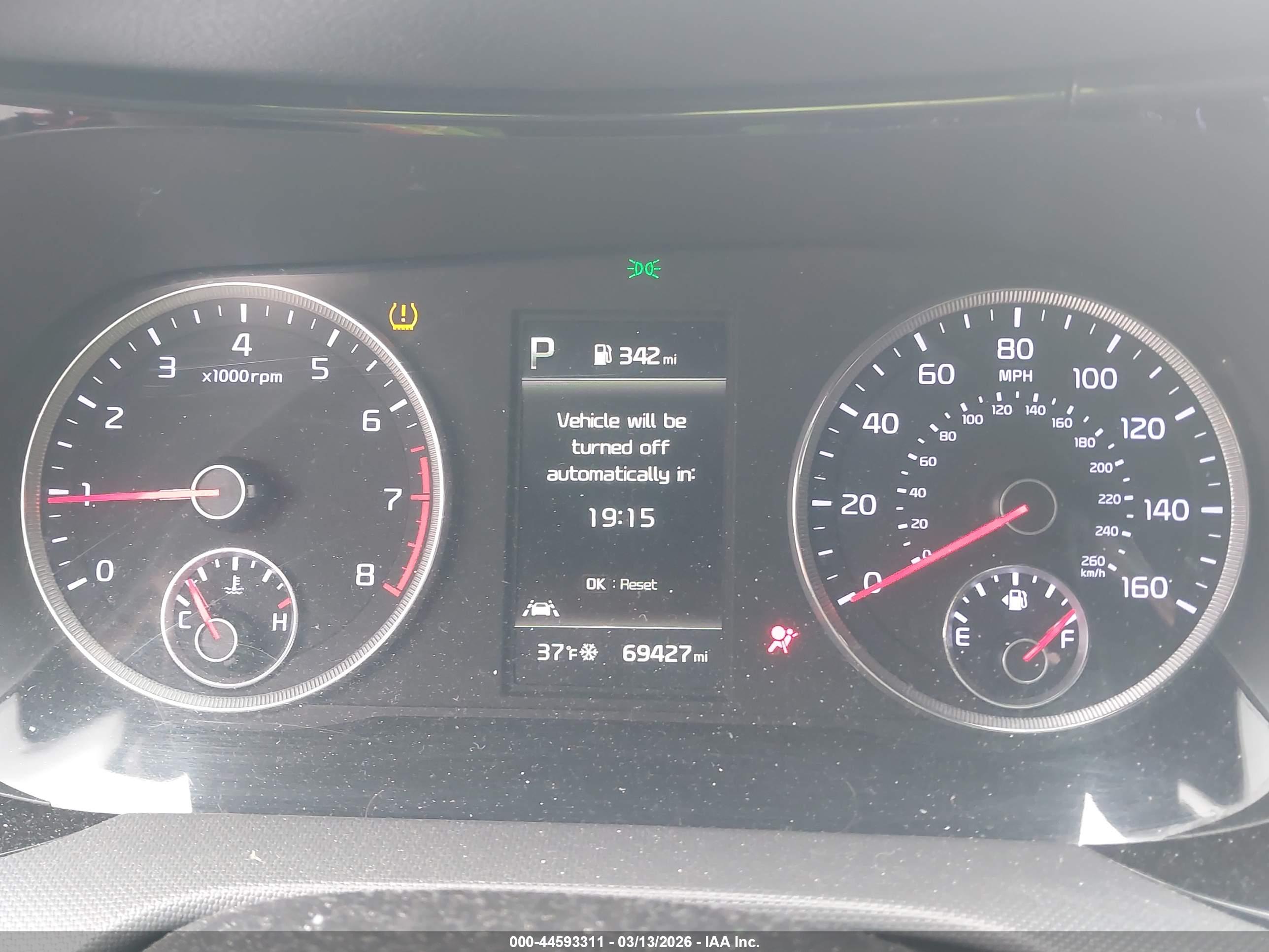 KIA K5 image 7