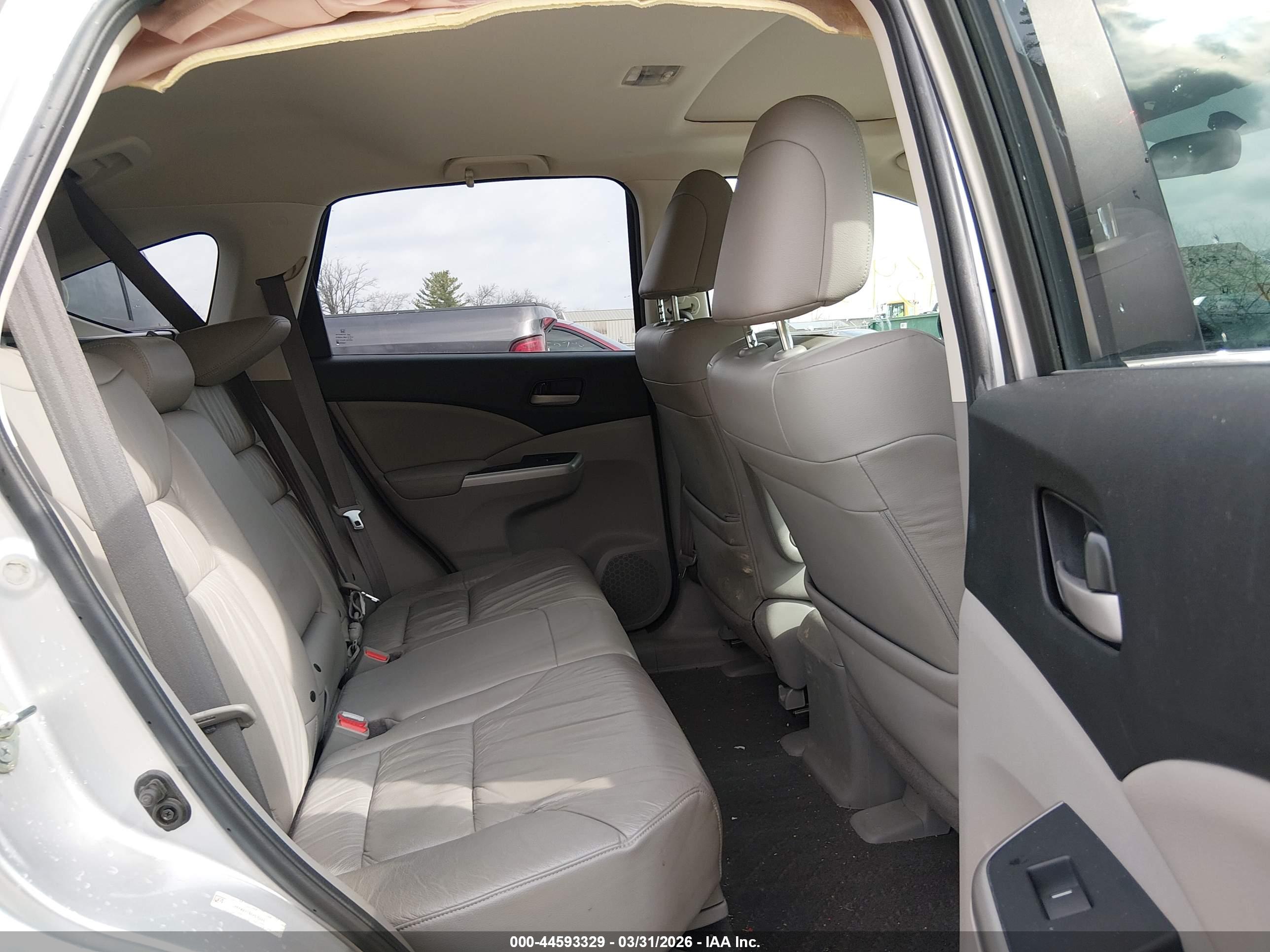 HONDA CR-V image 8