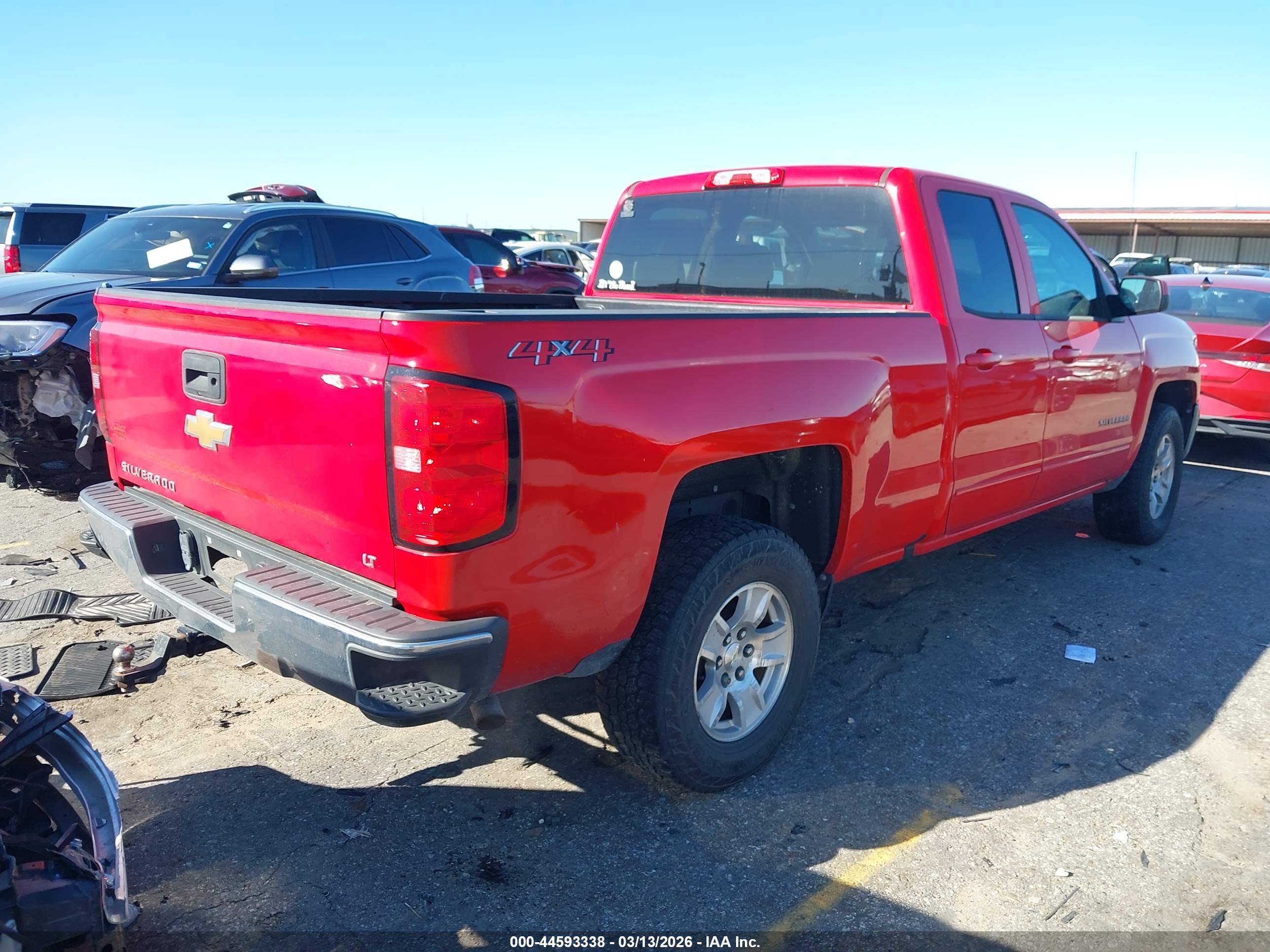 CHEVROLET SILVERADO image 4