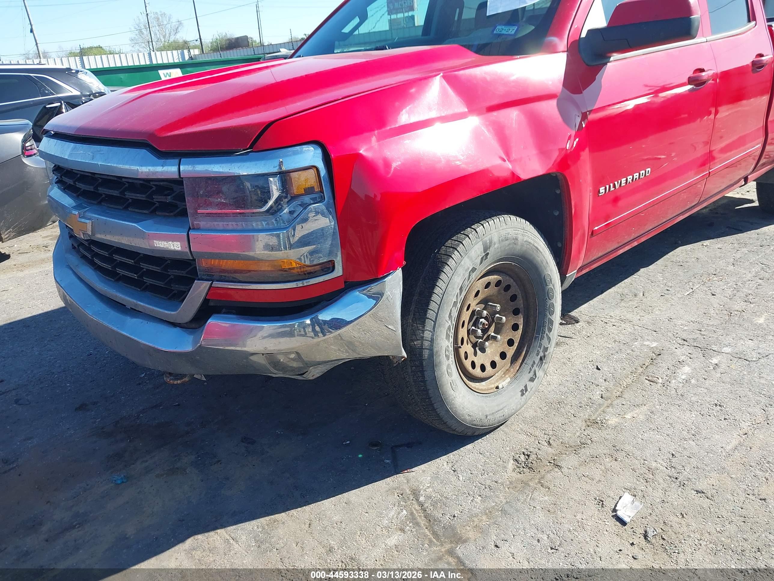 CHEVROLET SILVERADO image 6