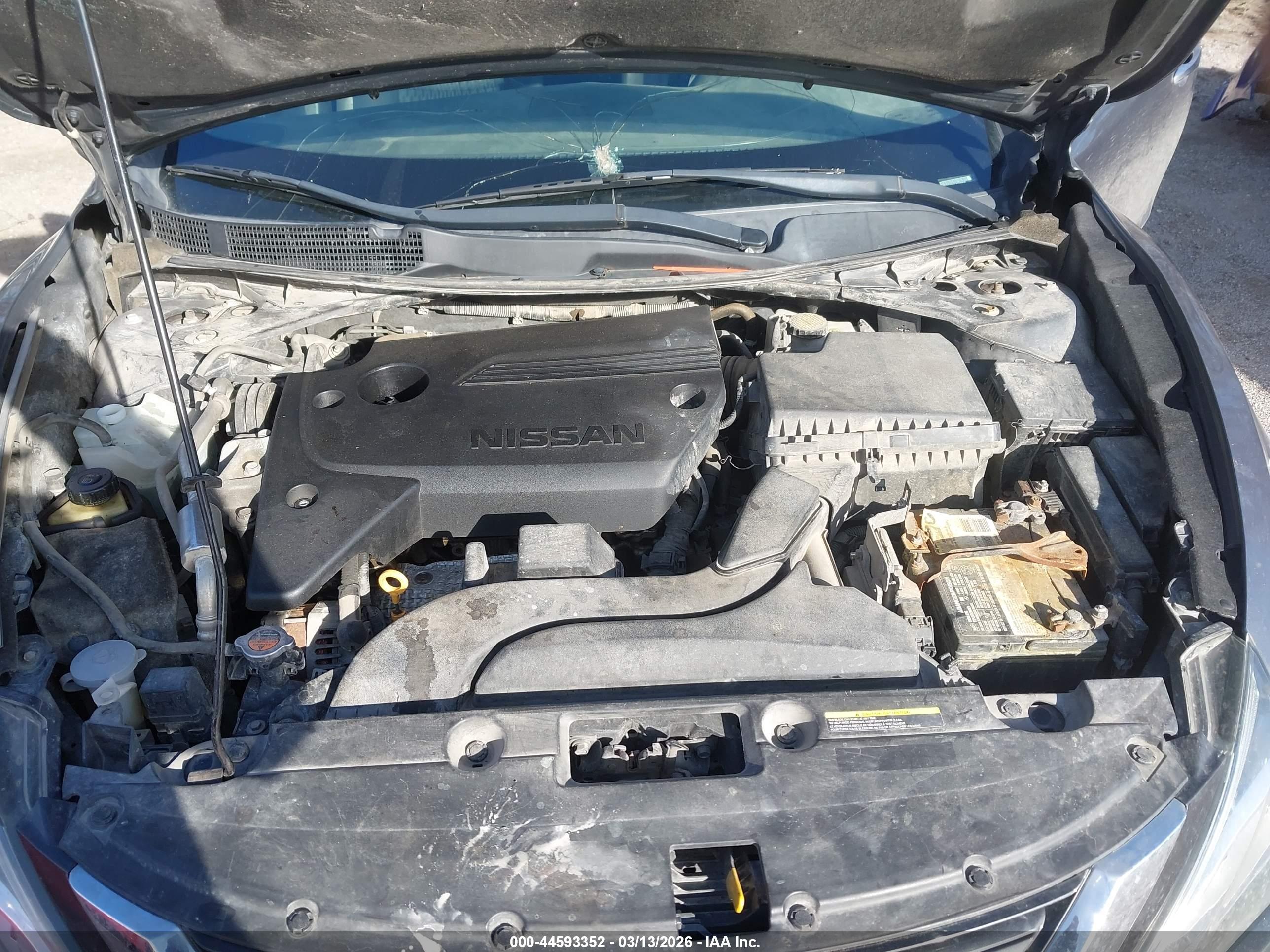 NISSAN ALTIMA image 10