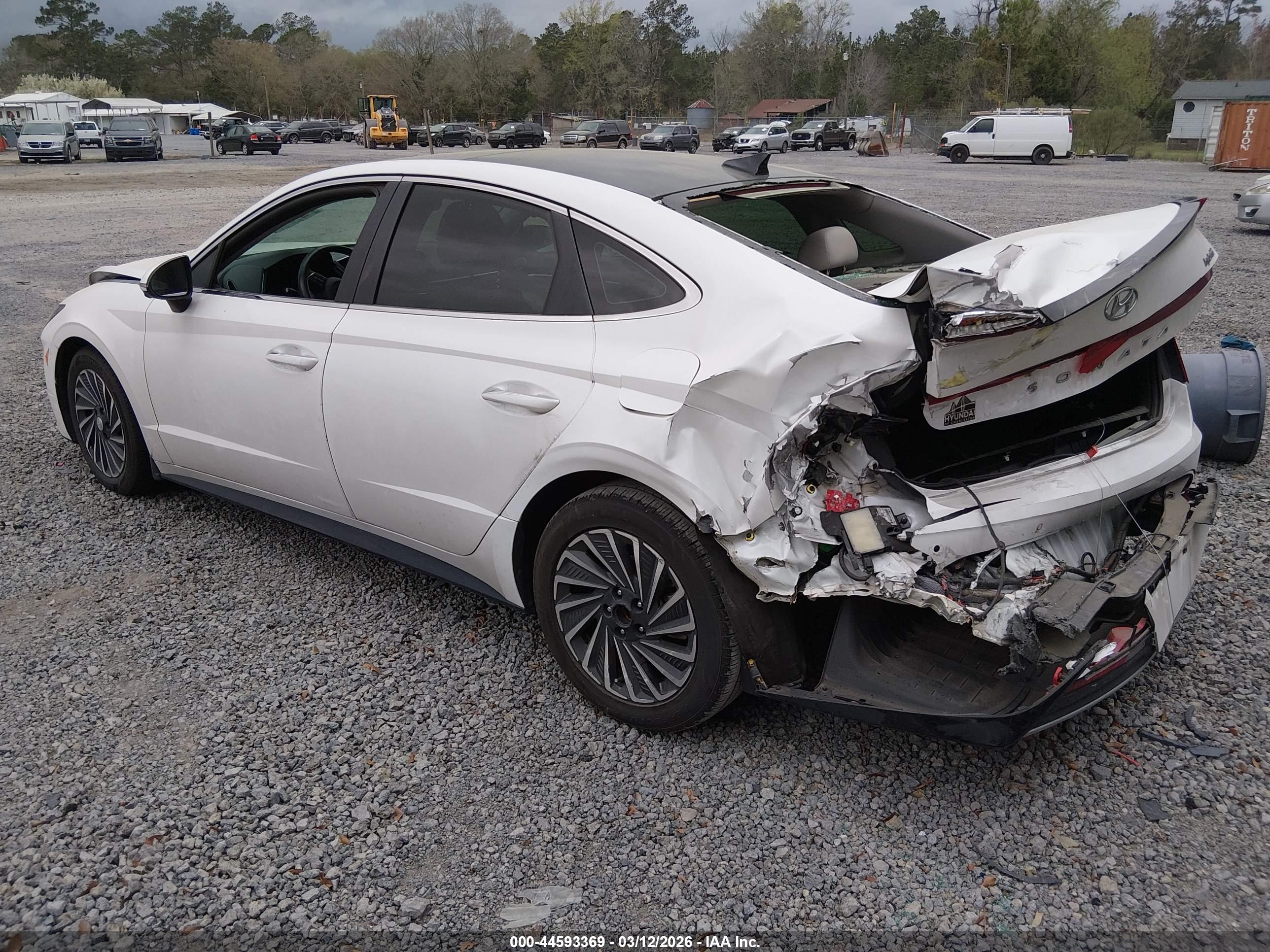 HYUNDAI SONATA image 3