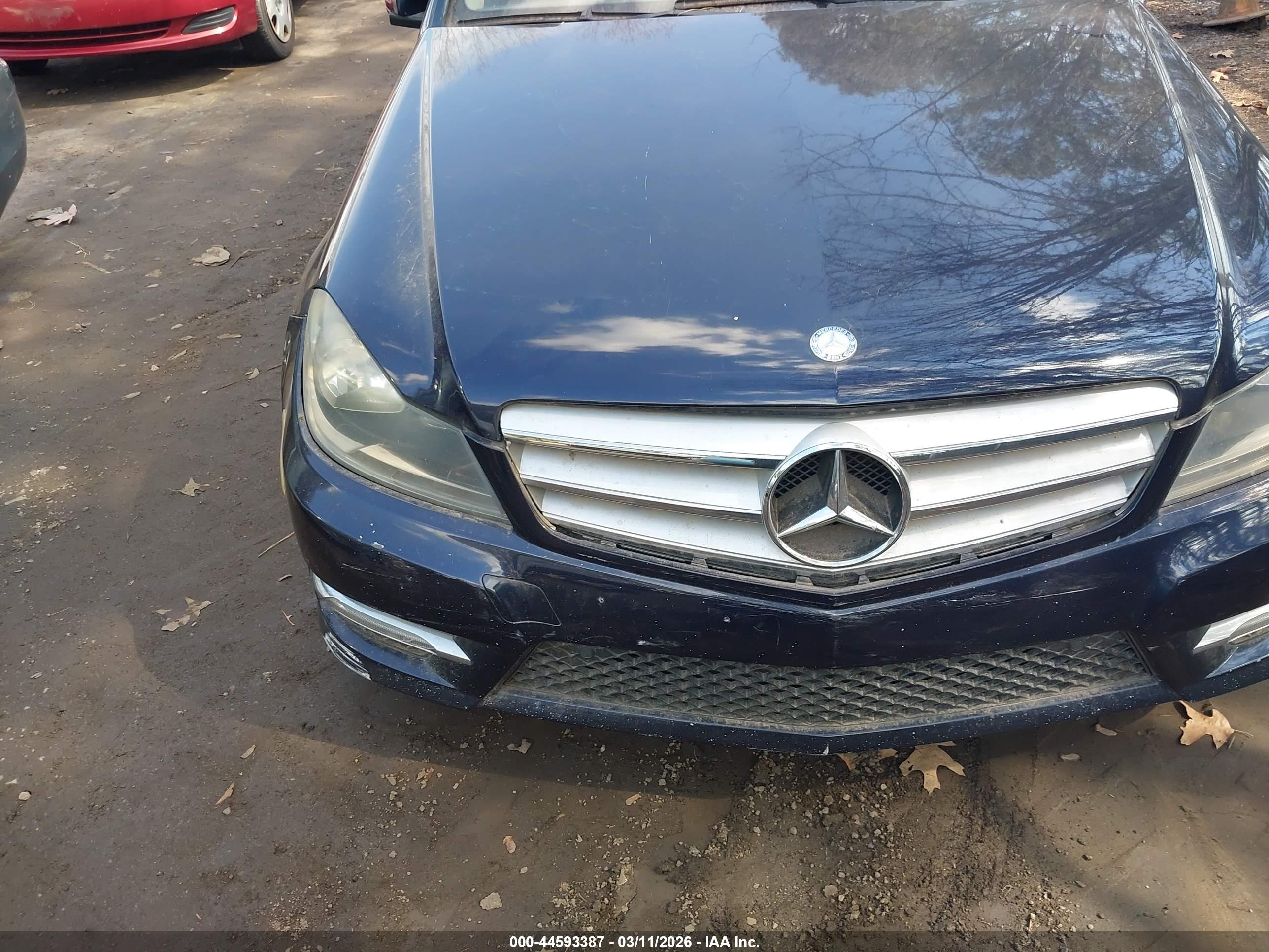 MERCEDES-BENZ C image 6