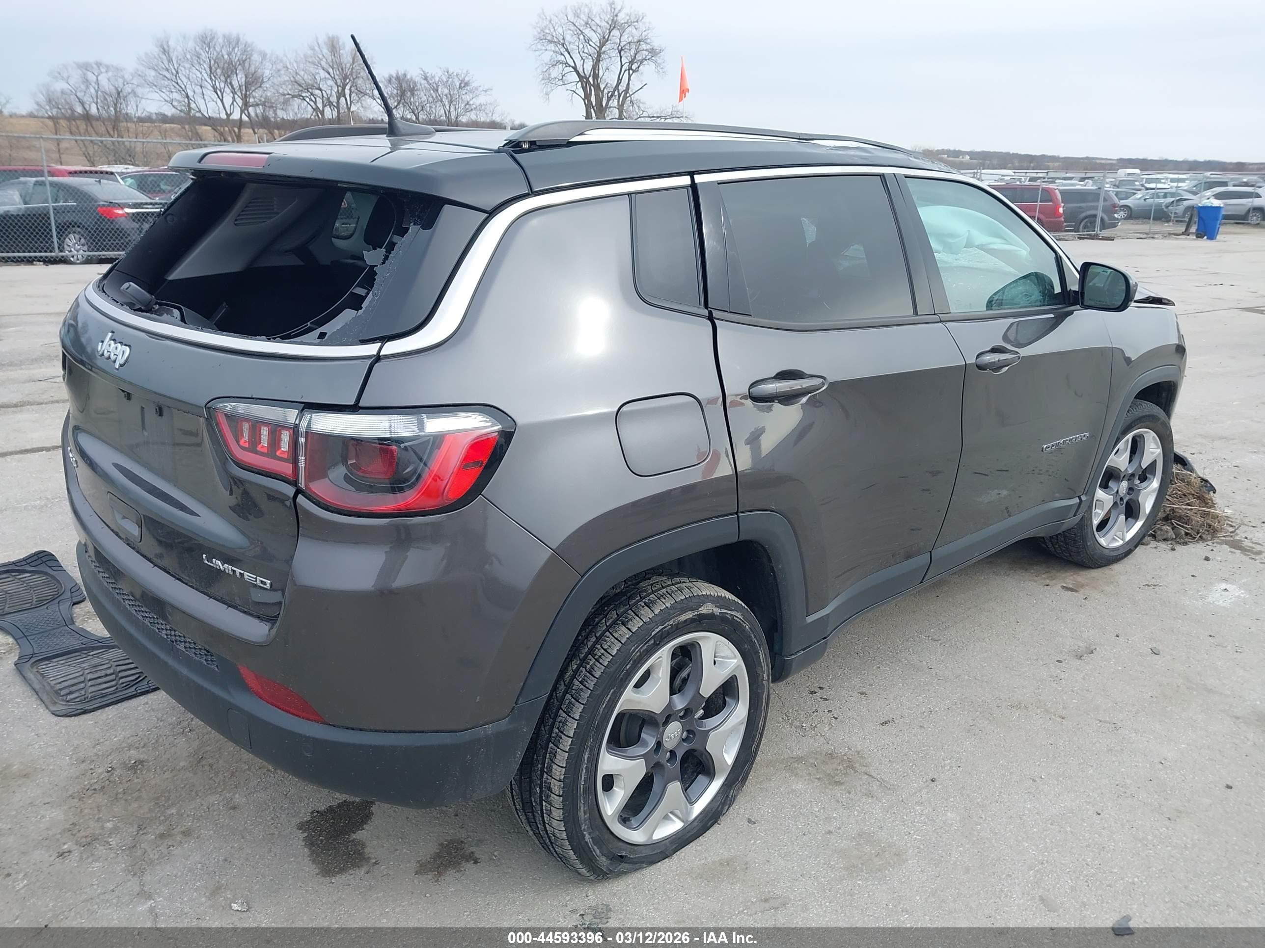 JEEP COMPASS image 4
