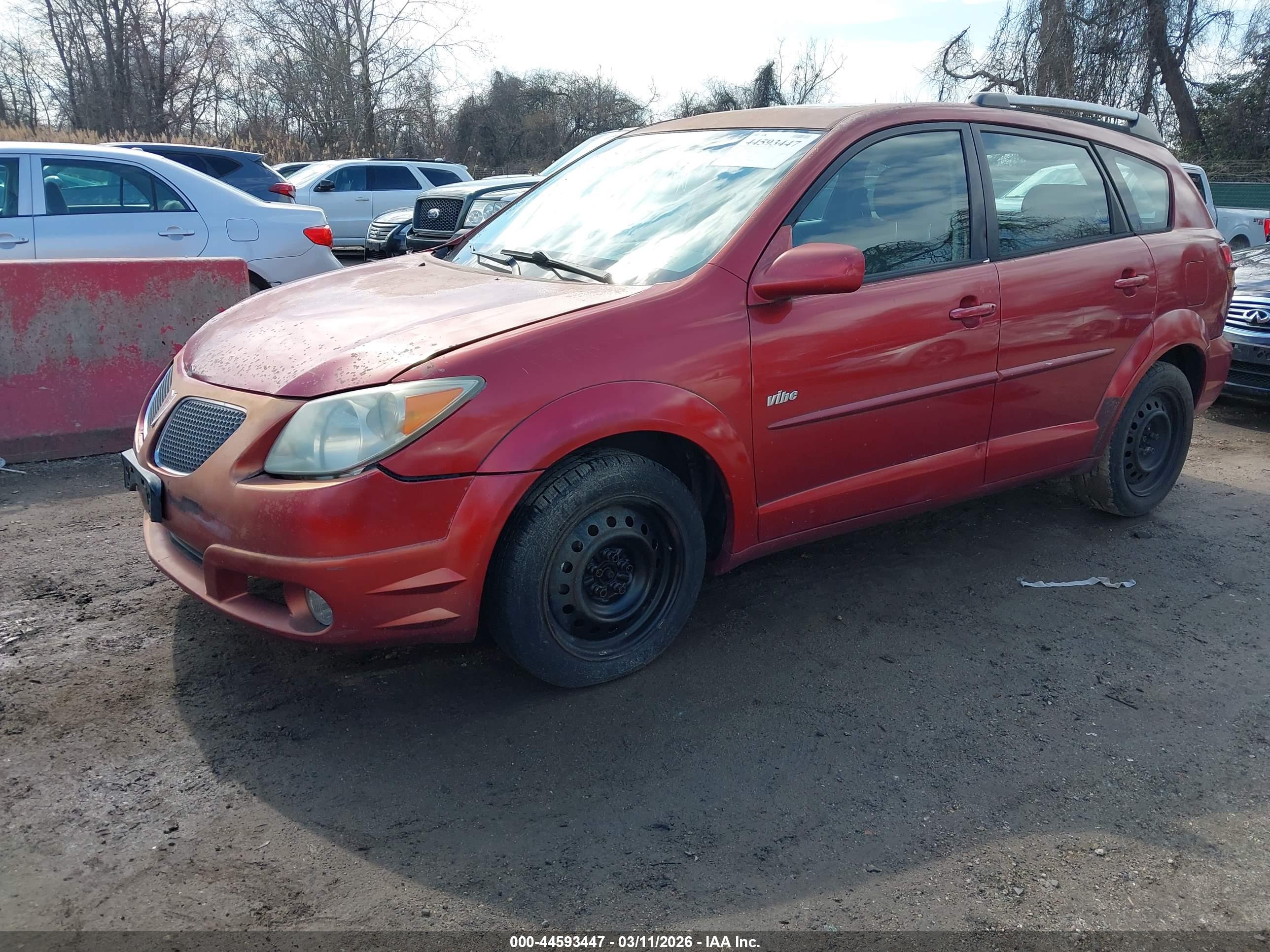 PONTIAC VIBE image 2