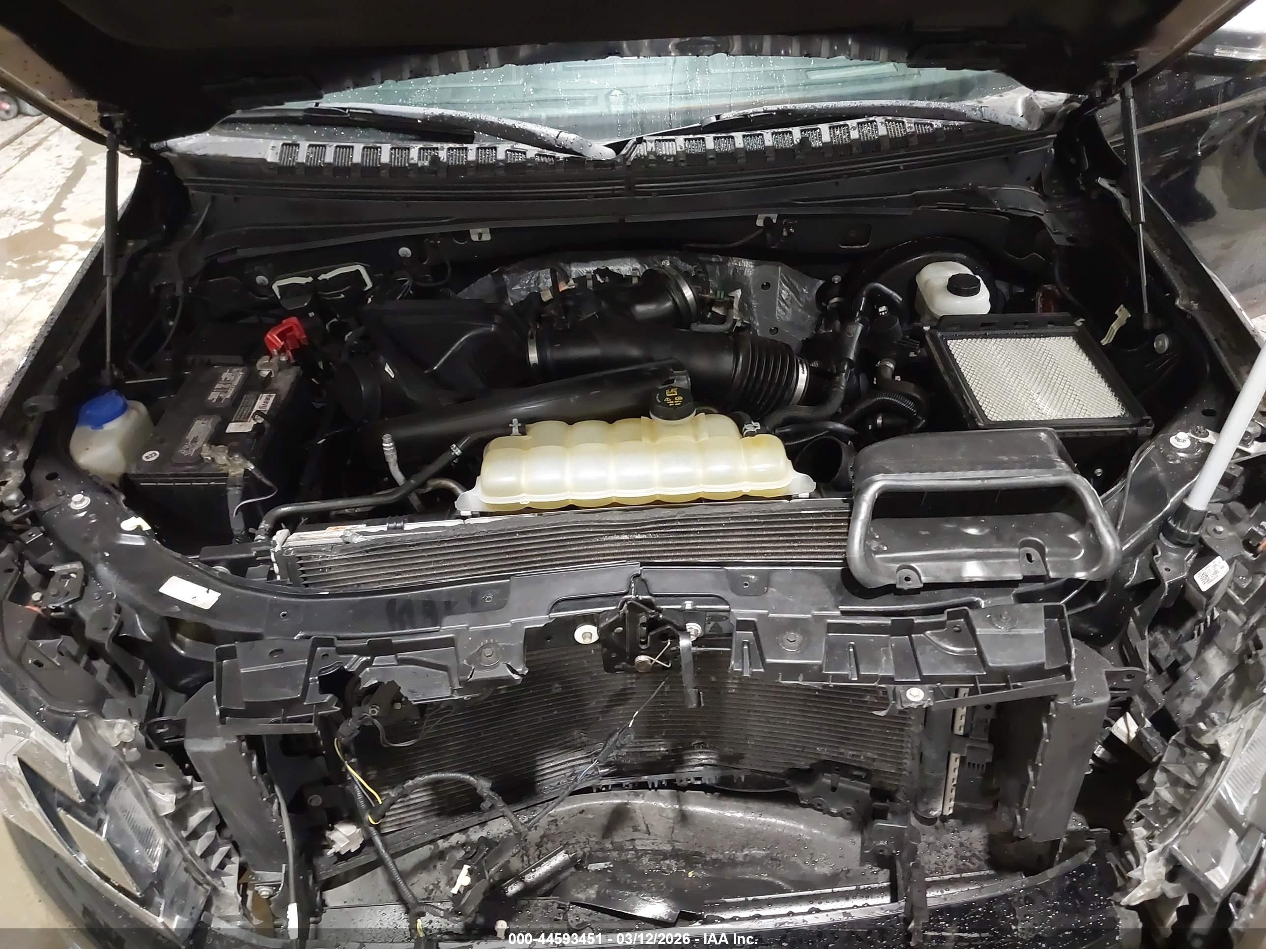 FORD EXPEDITION image 10