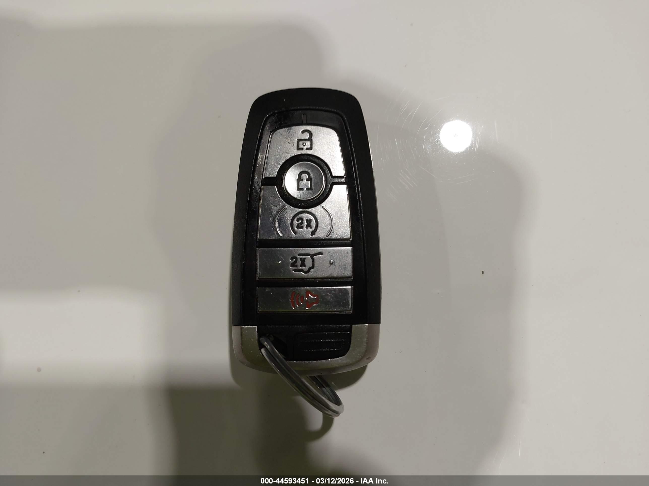 FORD EXPEDITION image 11