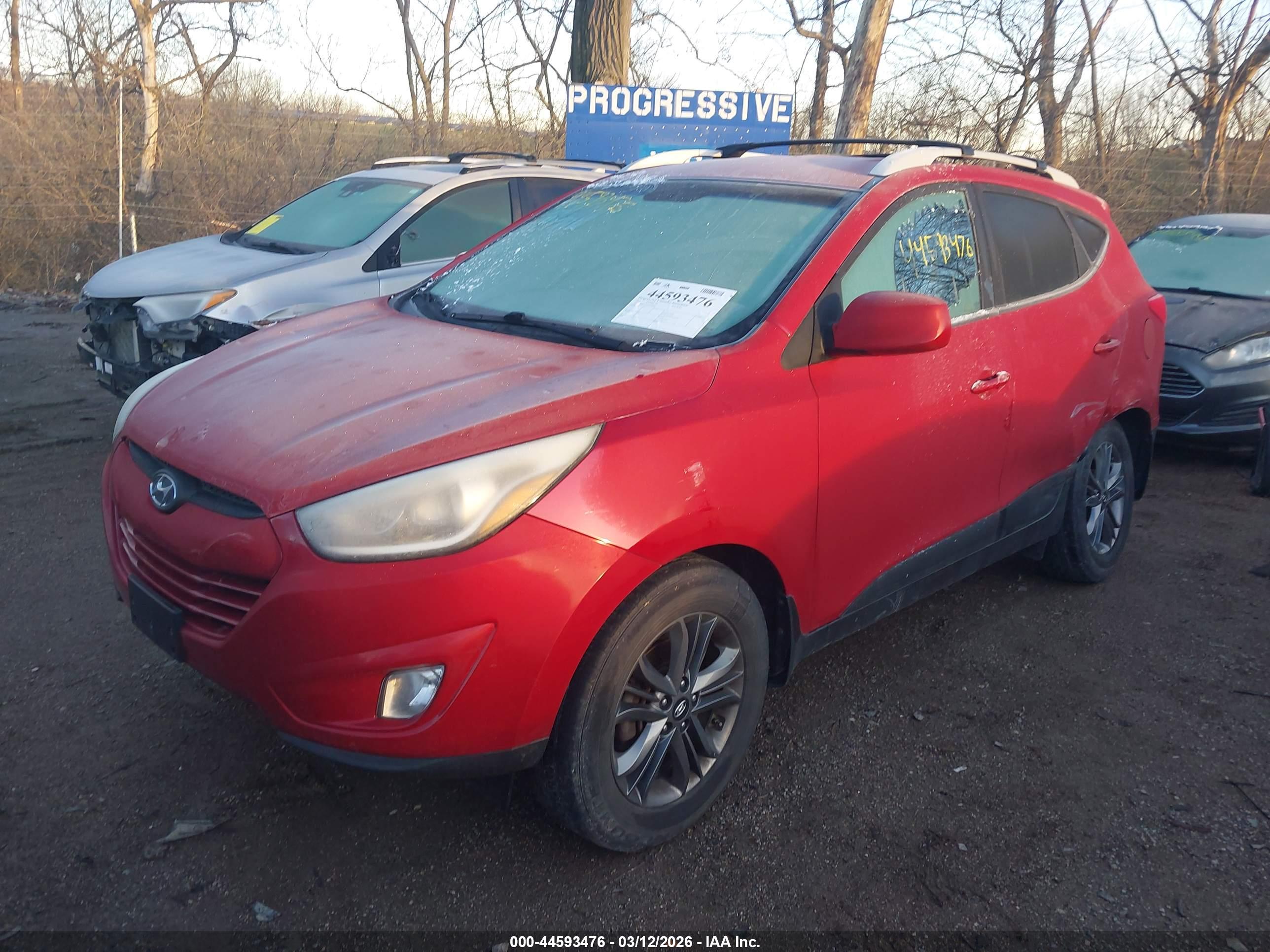 HYUNDAI TUCSON image 2