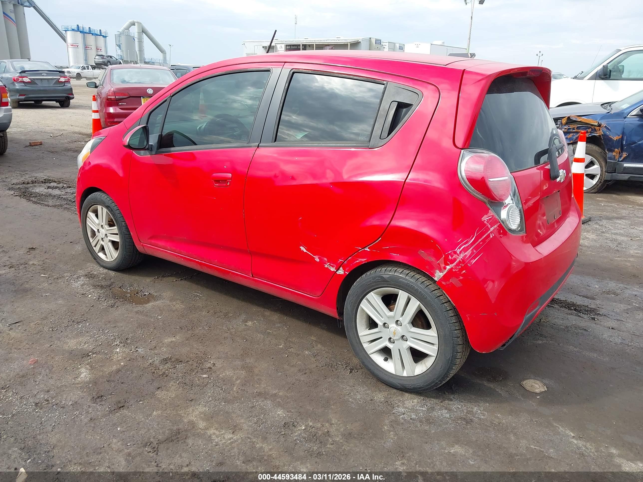 CHEVROLET SPARK image 3