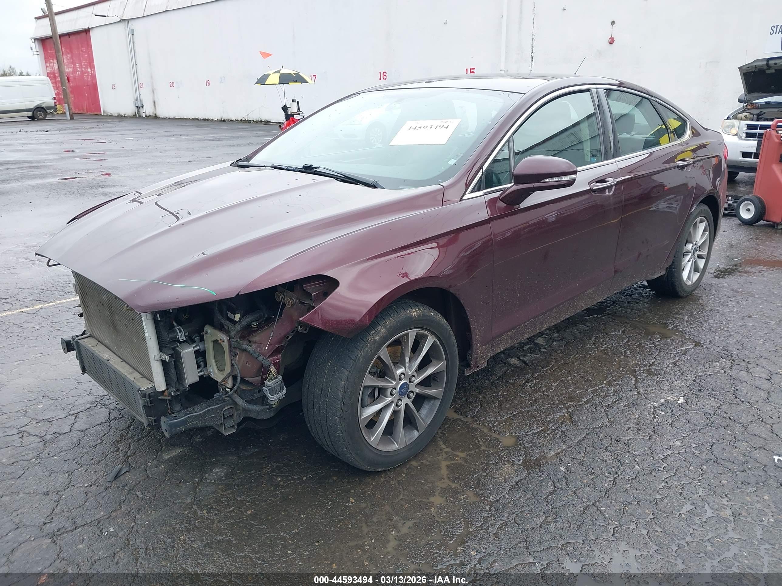 FORD FUSION image 2