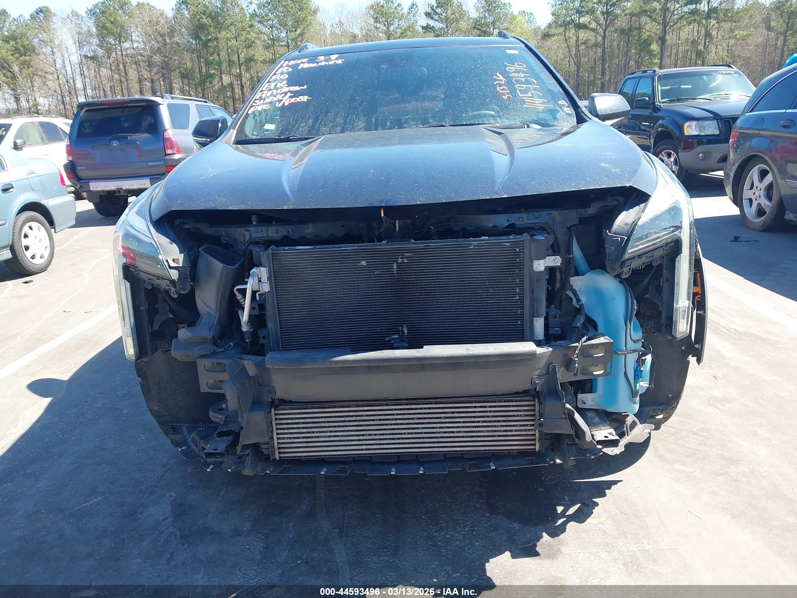 CADILLAC XT4 image 6
