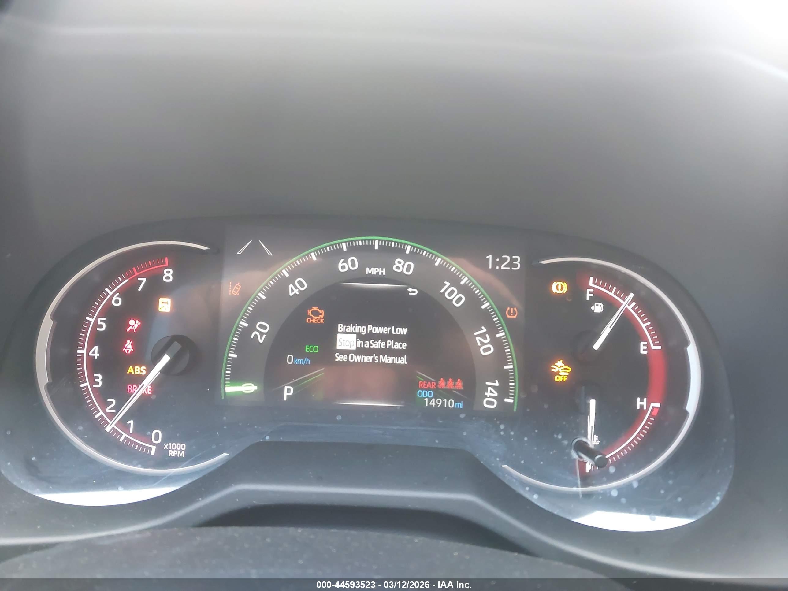 TOYOTA RAV4 image 7
