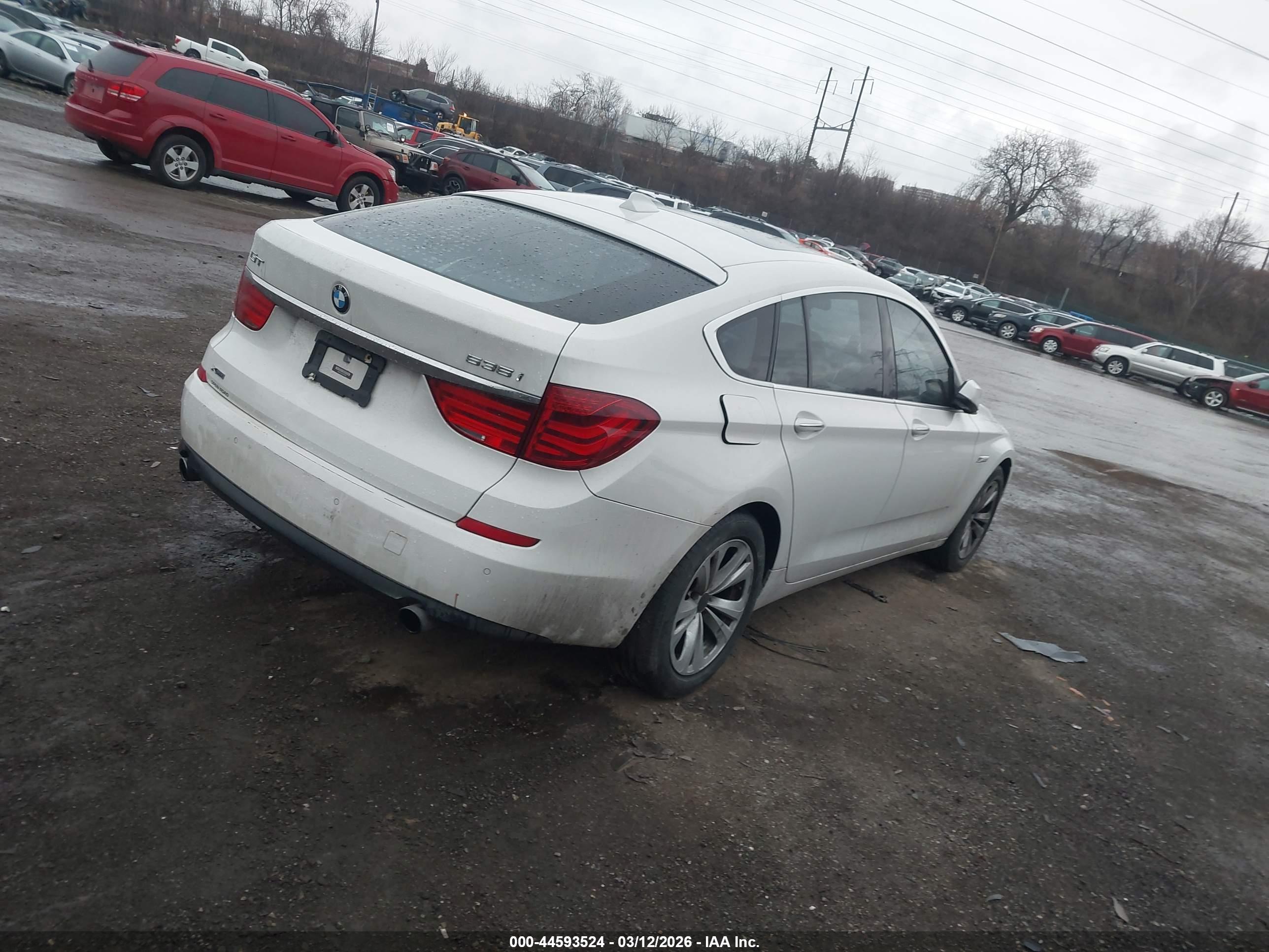 BMW 535I image 4